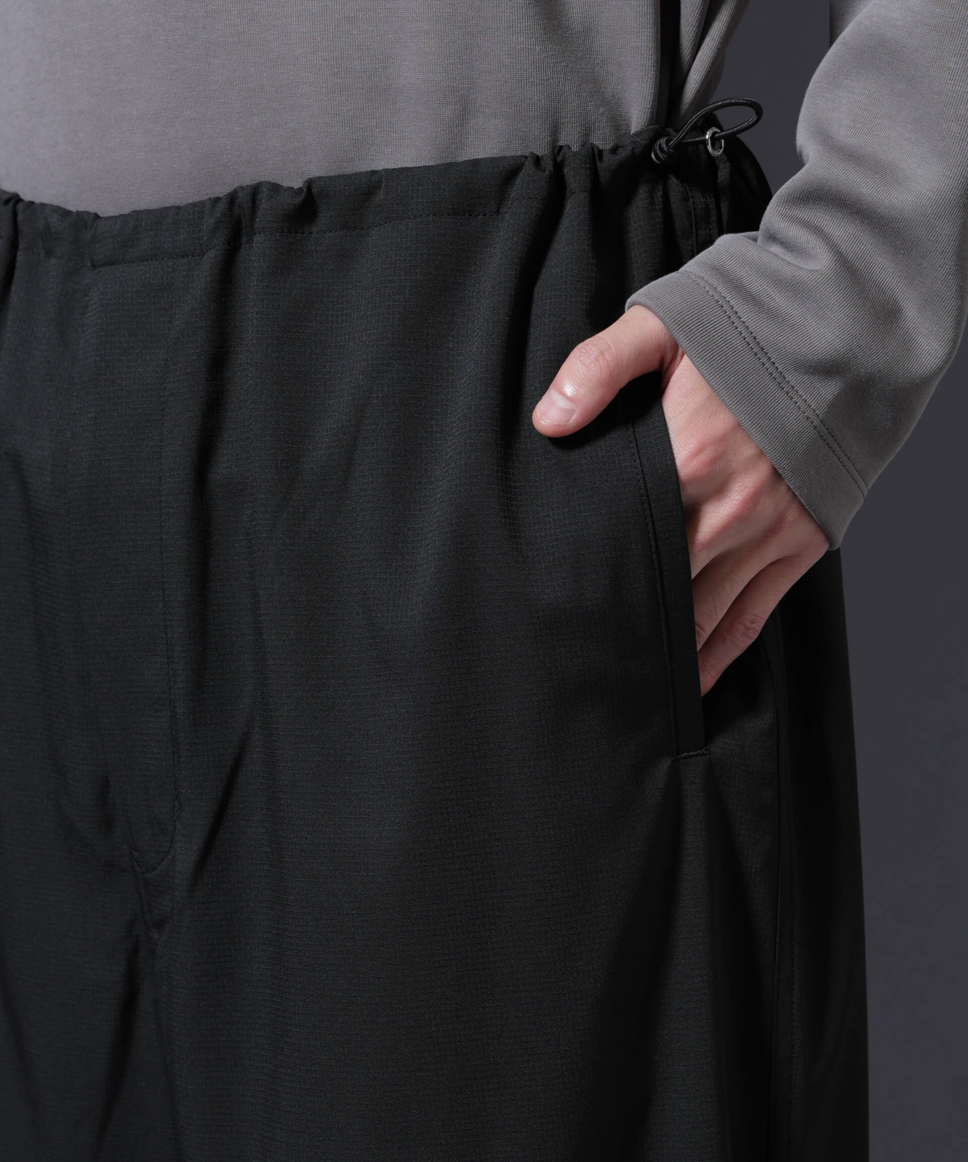 nano･universe「「NJ/CLUB」ワンポイントロゴトラックパンツ」|チノ|