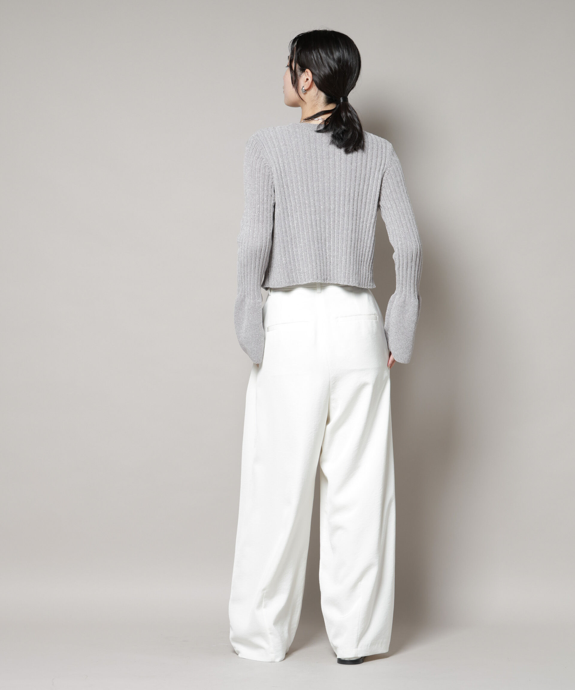 nano･universe「ラメモールワイドリブ前後2WAYフレアスリーブニット(セットアップ可)」|ニット・セーター|