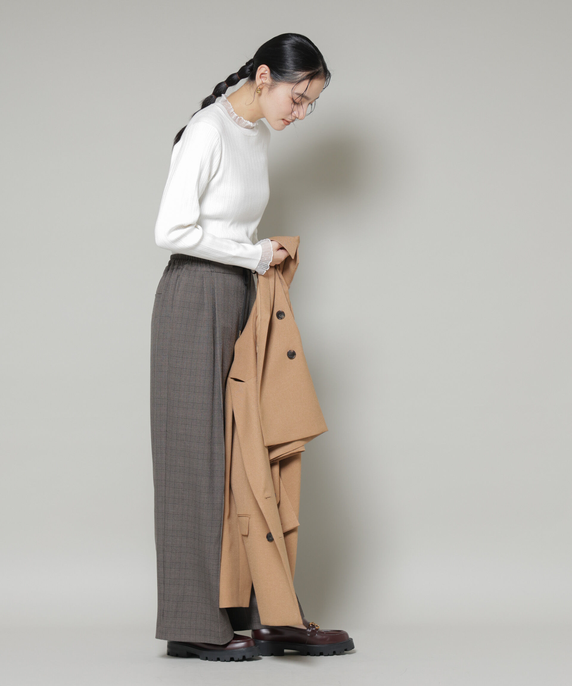 nano･universe「ホホバオイル加工チュールフリル付きランダムリブニット」|ニット・セーター|