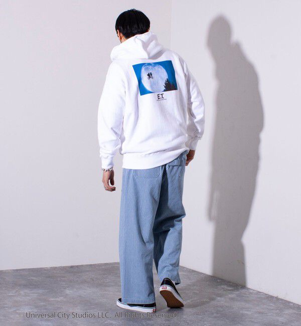 GLOSTER「【GLOSTER】&times;【E.T.】 胸刺繍 バックフォトプリント スウェット フーディ パーカー」|パーカー|