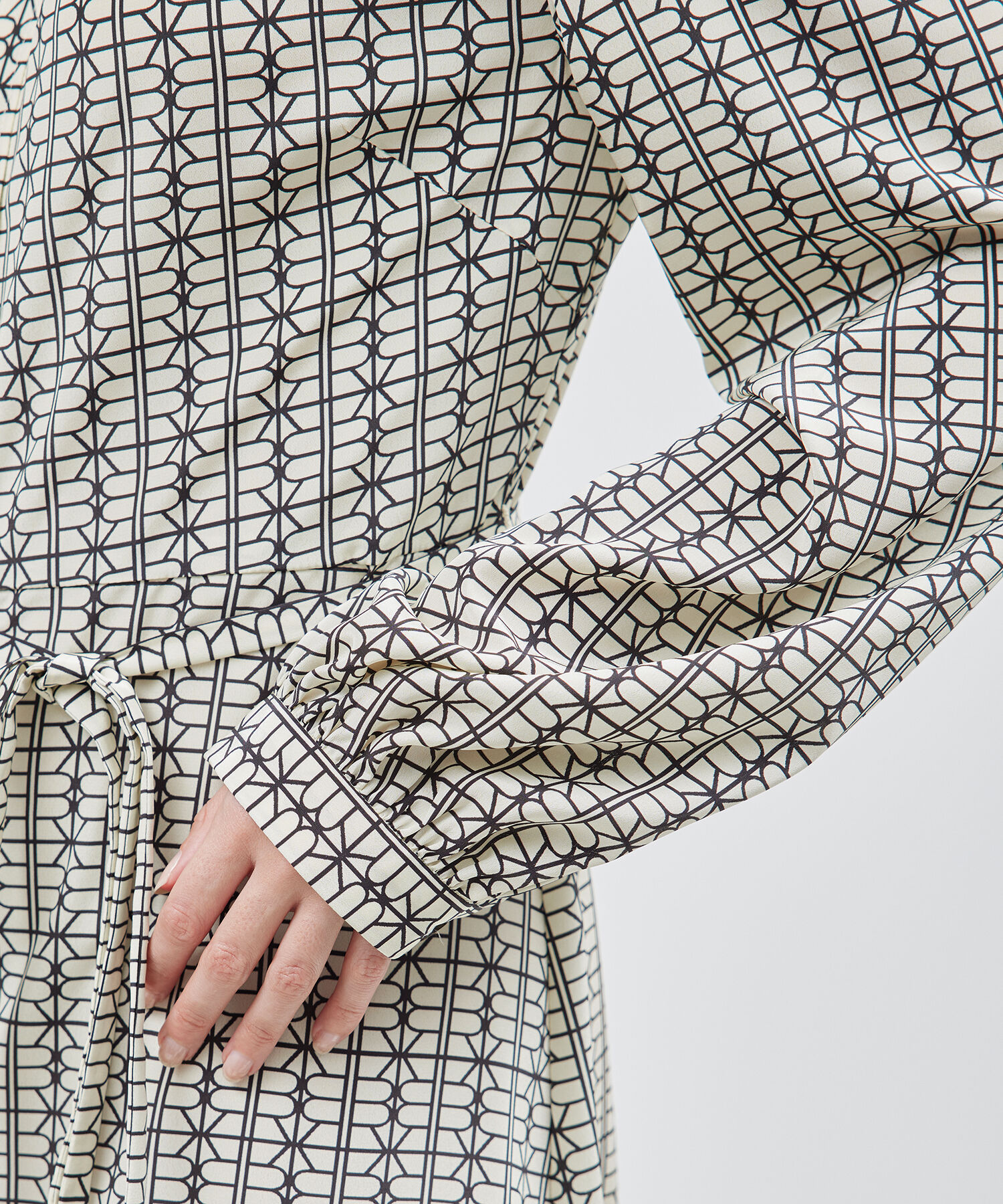 ROPE「モノグラムプリントワンピース」|ワンピース|