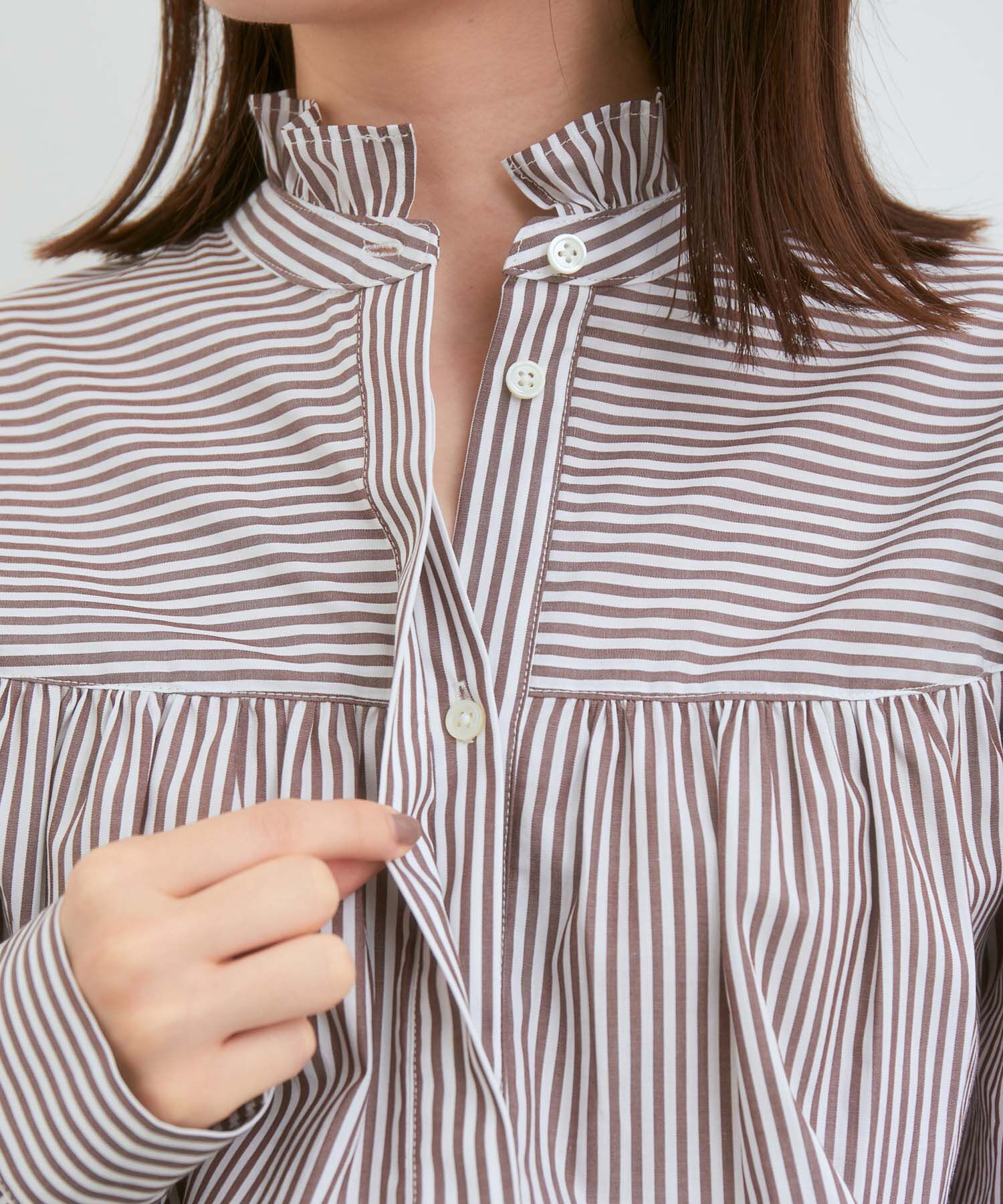 VIS「【洗える】KAMAKURA SHIRTコラボレーションフリルボウタイブラウス」|シャツ・ブラウス|