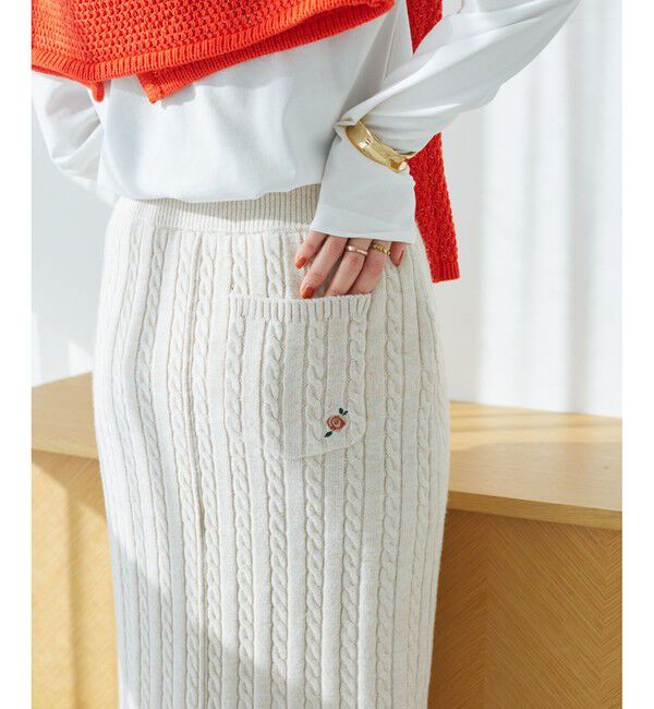 VIS「【DILIGENCE PARLOUR】VIS別注モデルローズ刺繍ポロケーブルニットスカート【セットアップ対応】」|スカート|