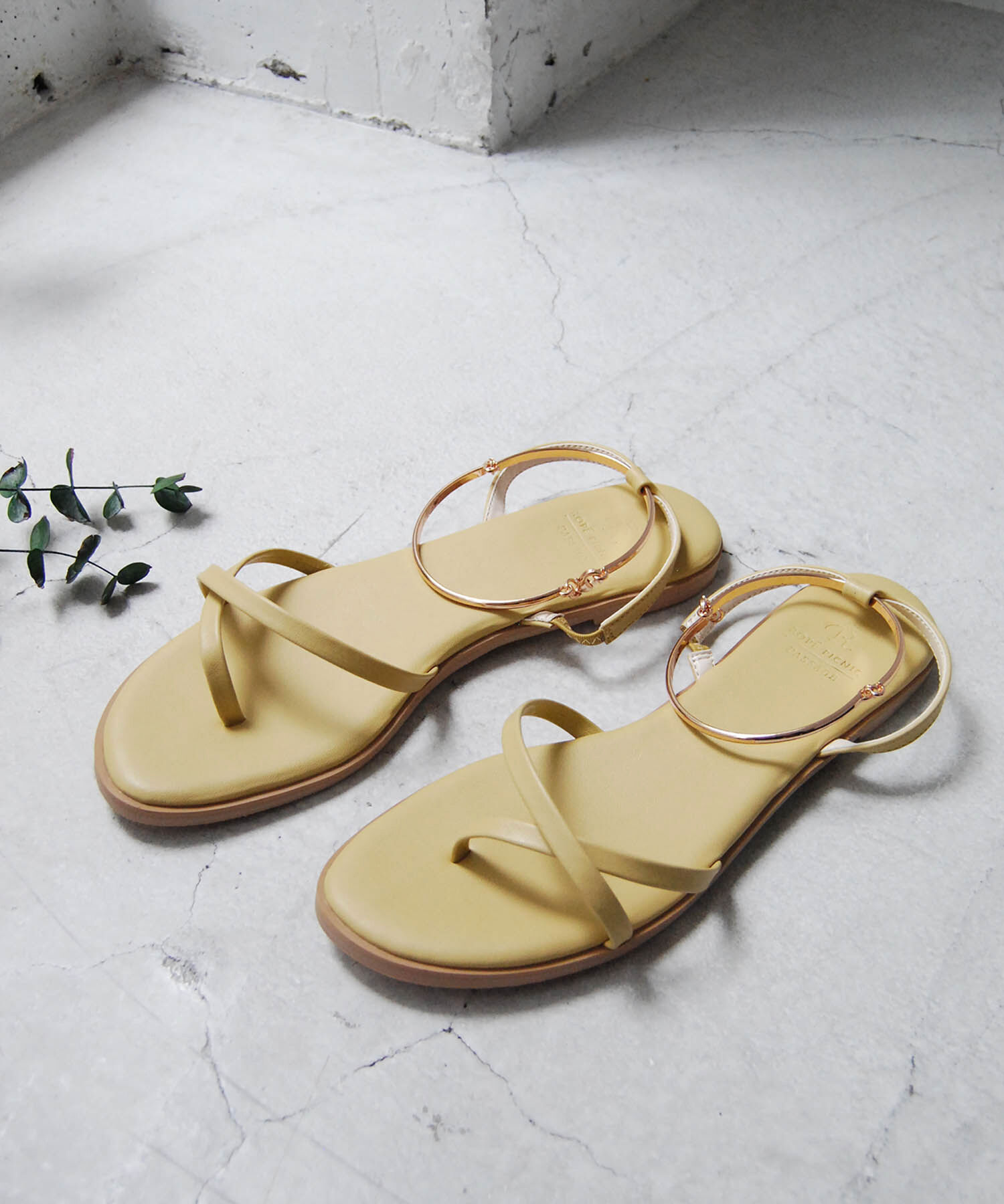 ROPE PICNIC PASSAGE「アンクレット付ストリングバックトングサンダル」|サンダル|イエロー系(82)