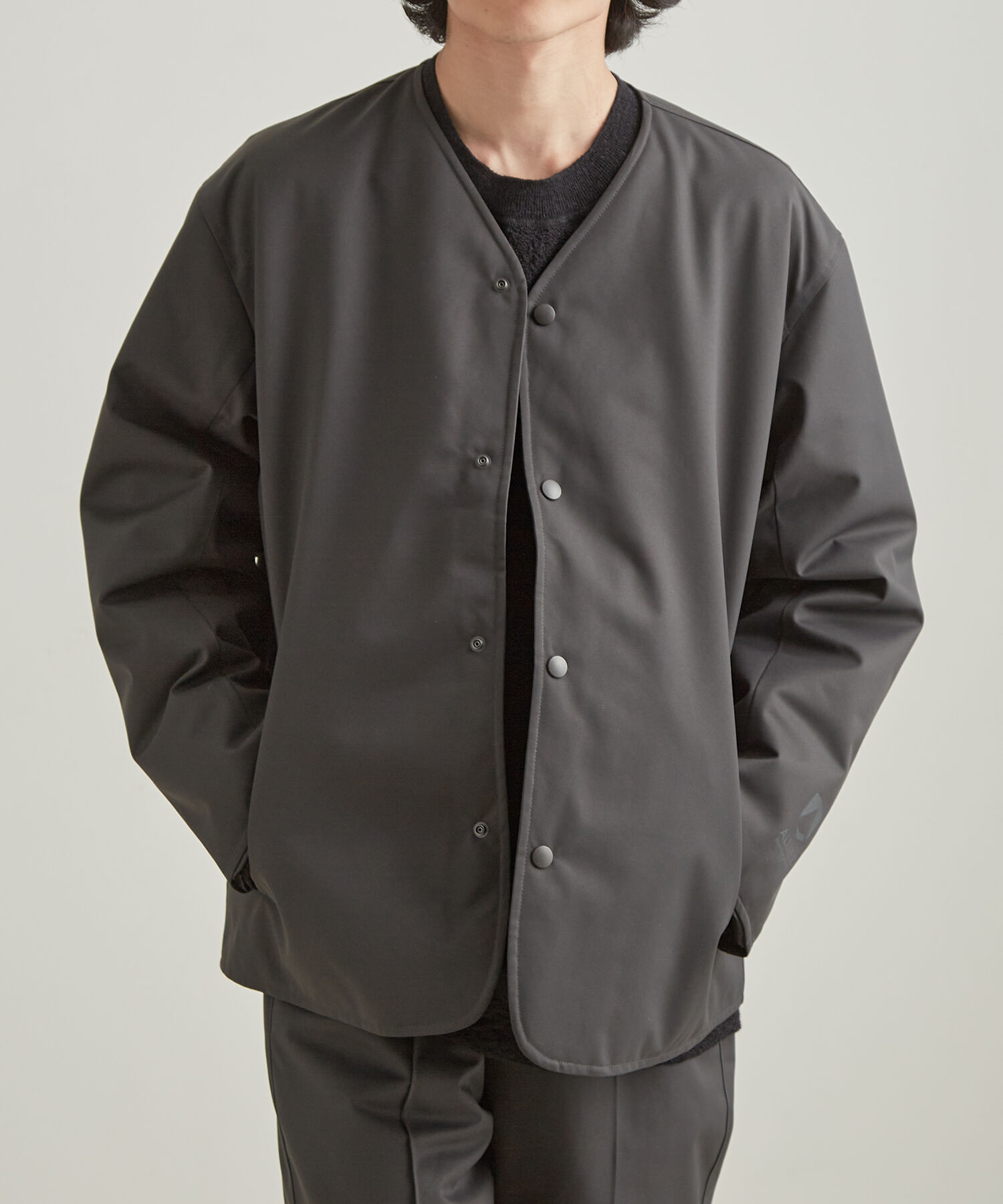 ADAM ET ROPE'「【ALLIED/アライド】 LOFTECH ノーカラージャケット ブルゾン / 撥水性 / 保温性」|ノーカラージャケット|