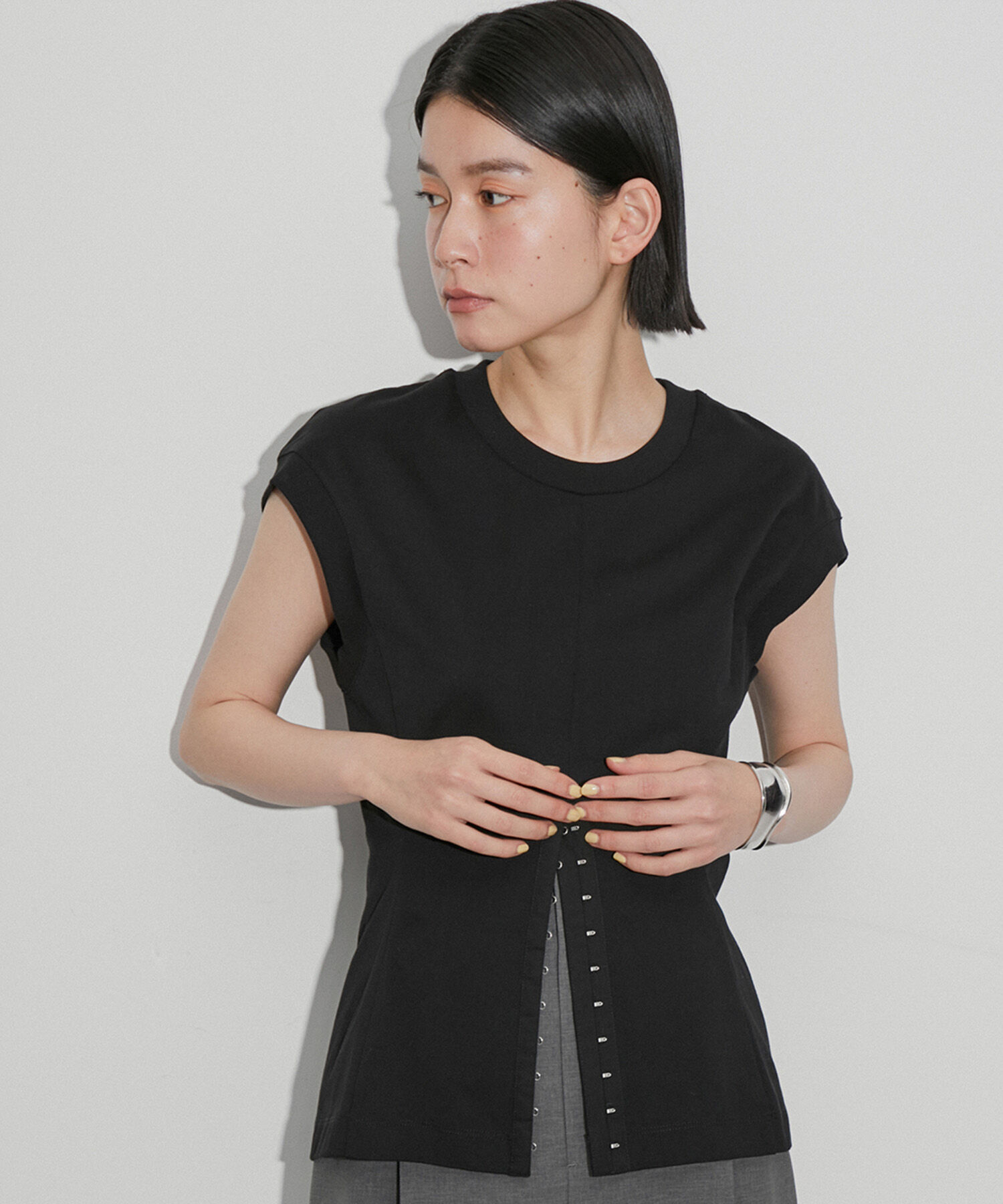 ADAM ET ROPE'「【サステナブル・洗える】ウエストシェイプジャージプルオーバー」|Tシャツ・カットソー|ブラック(01)