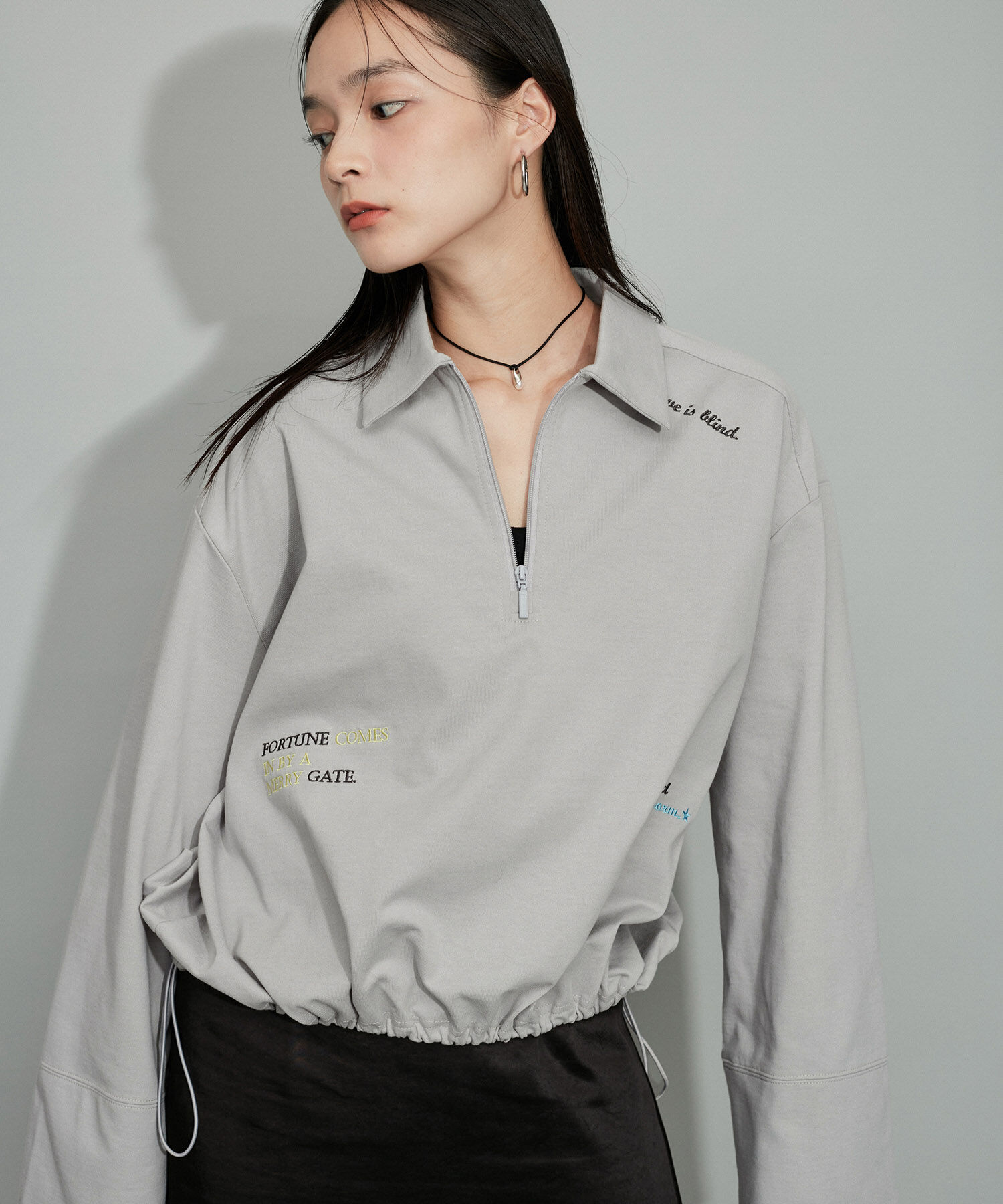 ADAM ET ROPE'「【WEB限定・洗える】ミックスロゴ刺繍ハーフジップロンT」|Tシャツ・カットソー|