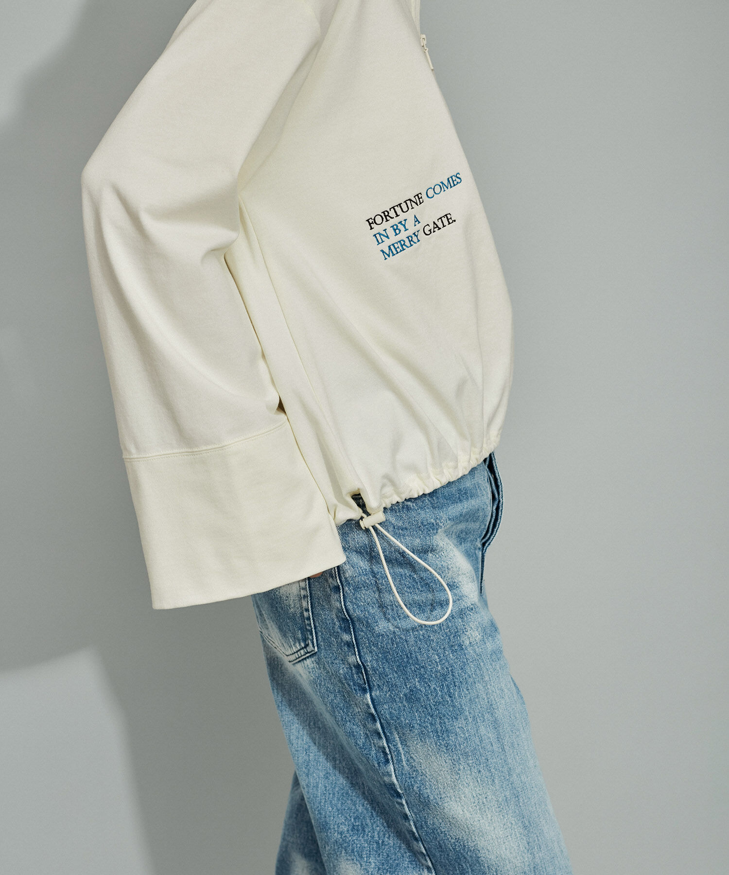 ADAM ET ROPE'「【WEB限定・洗える】ミックスロゴ刺繍ハーフジップロンT」|Tシャツ・カットソー|