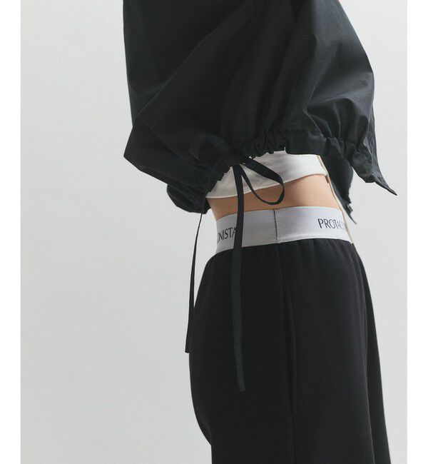 ADAM ET ROPE'「【逸品】・【サステナブル】クロップドギャザリングシャツ」|シャツ・ブラウス|