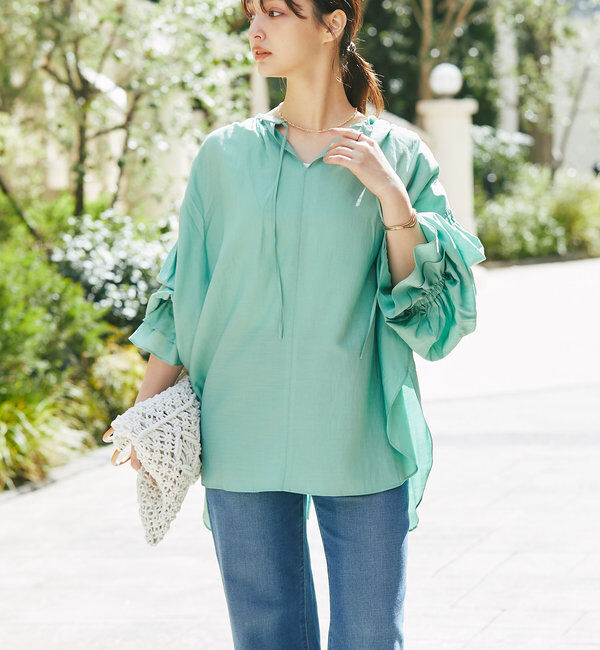  「《オンオフ兼用・一枚で華やか》バッグスリットシャーリングチュニック」|シャツ・ブラウス|