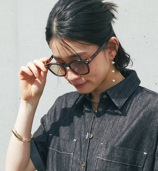  「調光・ブルーライトカットファッショングラス」|ブローチ・コサージュ|