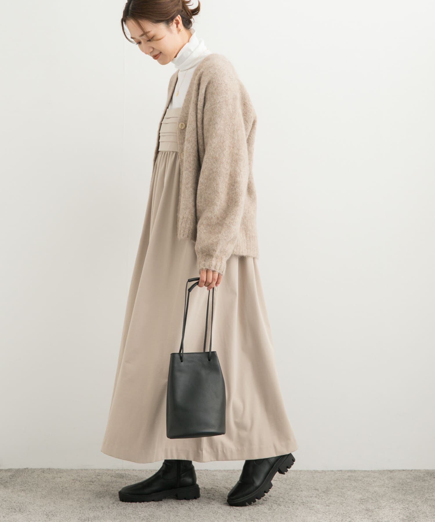 URBAN RESEARCH DOORS「ギャザーベアワンピース」|ワンピース|