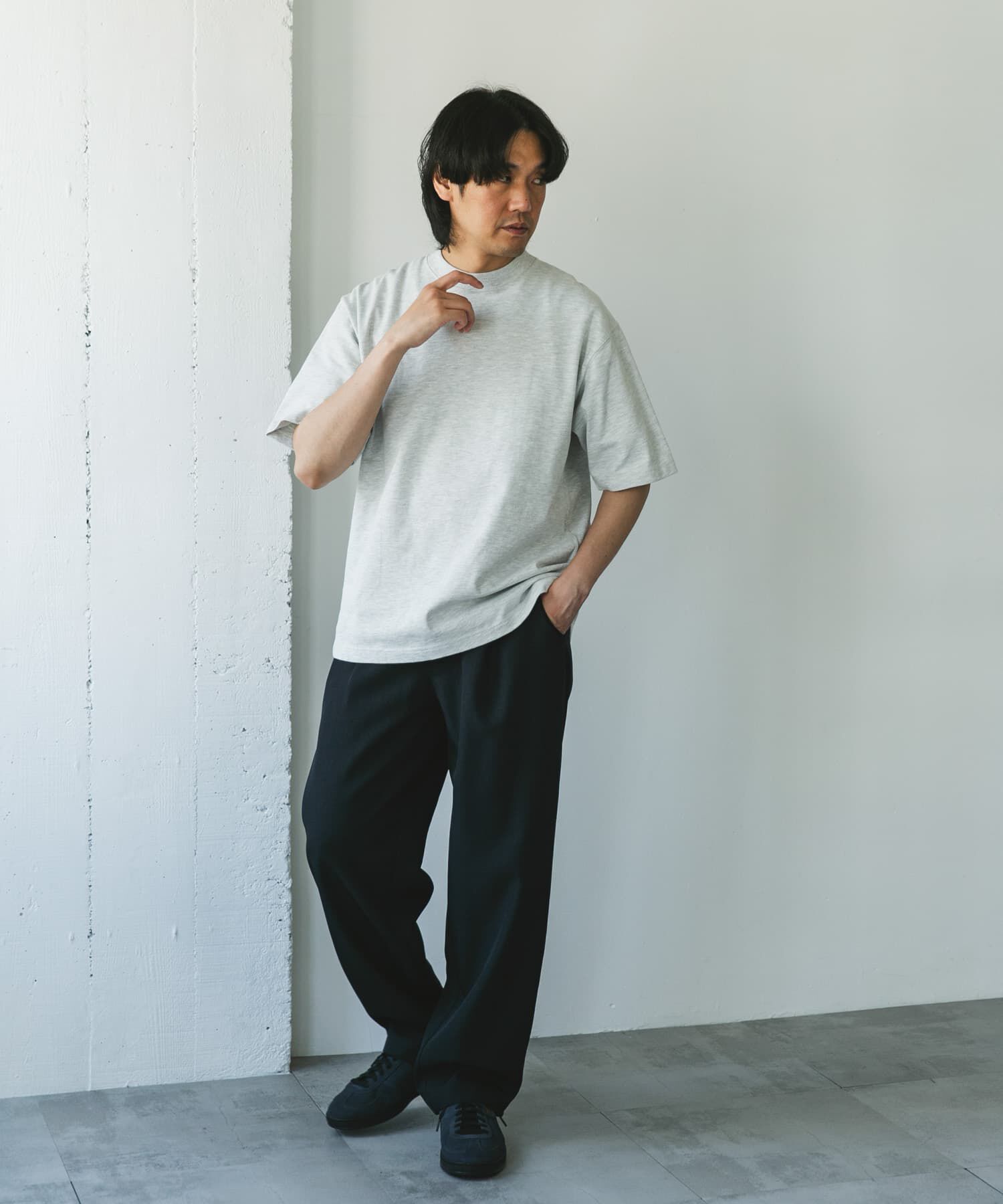 URBAN RESEARCH DOORS「10.5オンス ヘビーウェイト ショートスリーブ Tシャツ」|Tシャツ・カットソー|