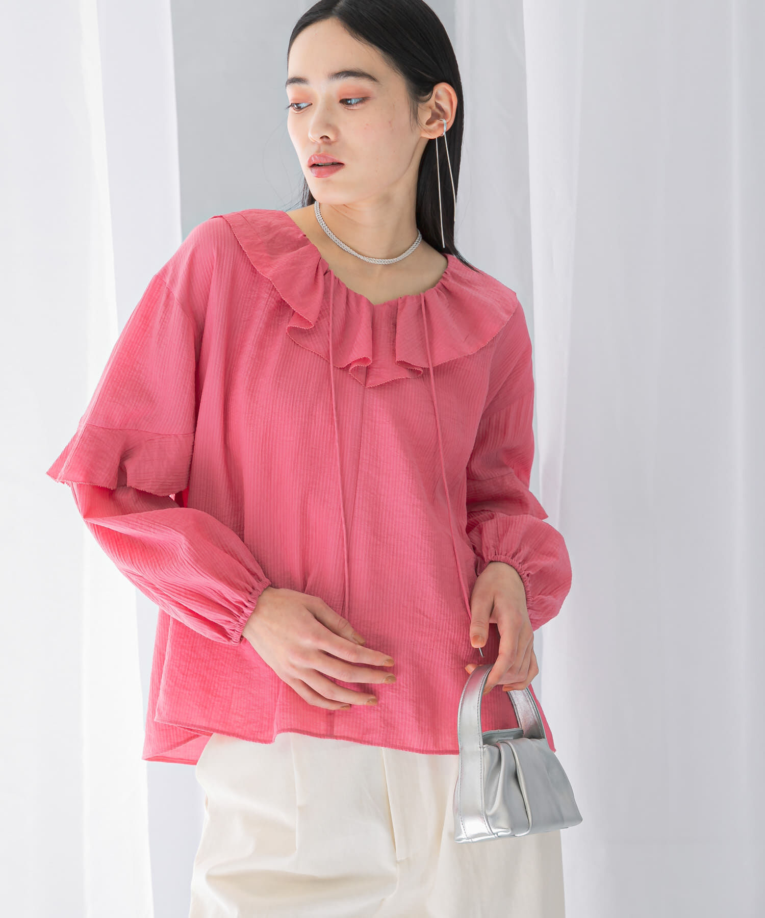 URBAN RESEARCH ROSSO「『WEB/一部店舗限定カラー』楊柳フリルブラウス」|シャツ・ブラウス|