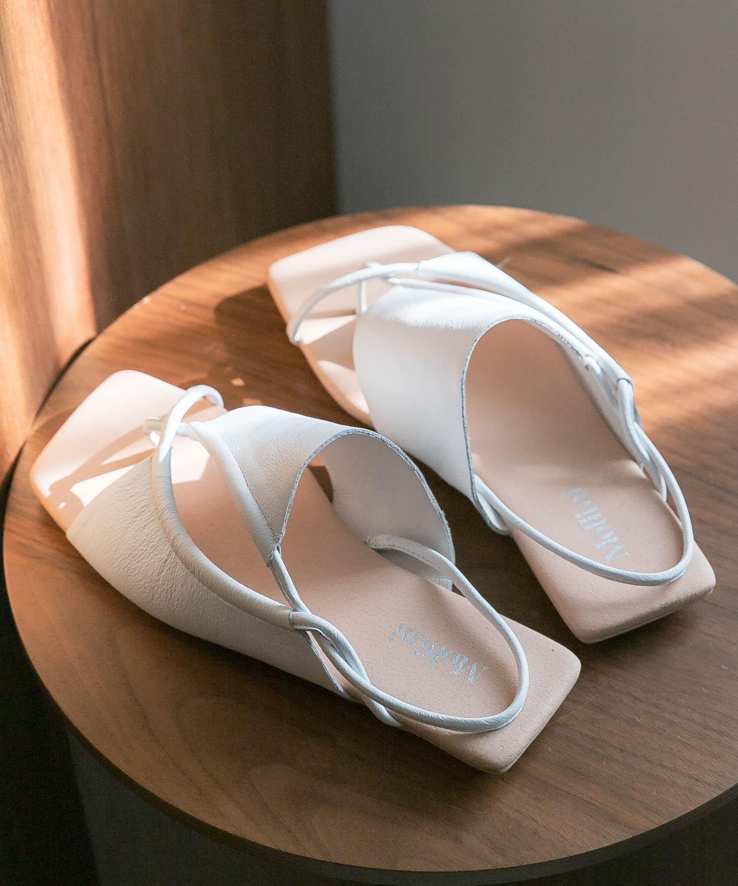 URBAN RESEARCH ROSSO「Mollini　クロスフラットサンダル」|サンダル|ホワイト