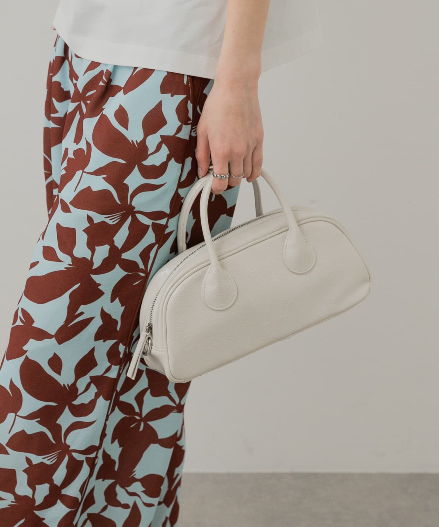 SENSE OF PLACE by URBAN RESEARCH「ラウンドスクエアボストンバッグ」|ボストンバッグ|