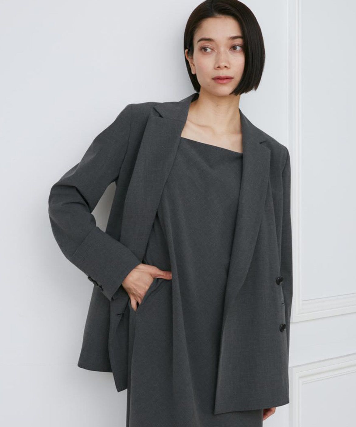 INED「2WAYストレッチダブルブレストサイド釦ジャケット」|テーラードジャケット|