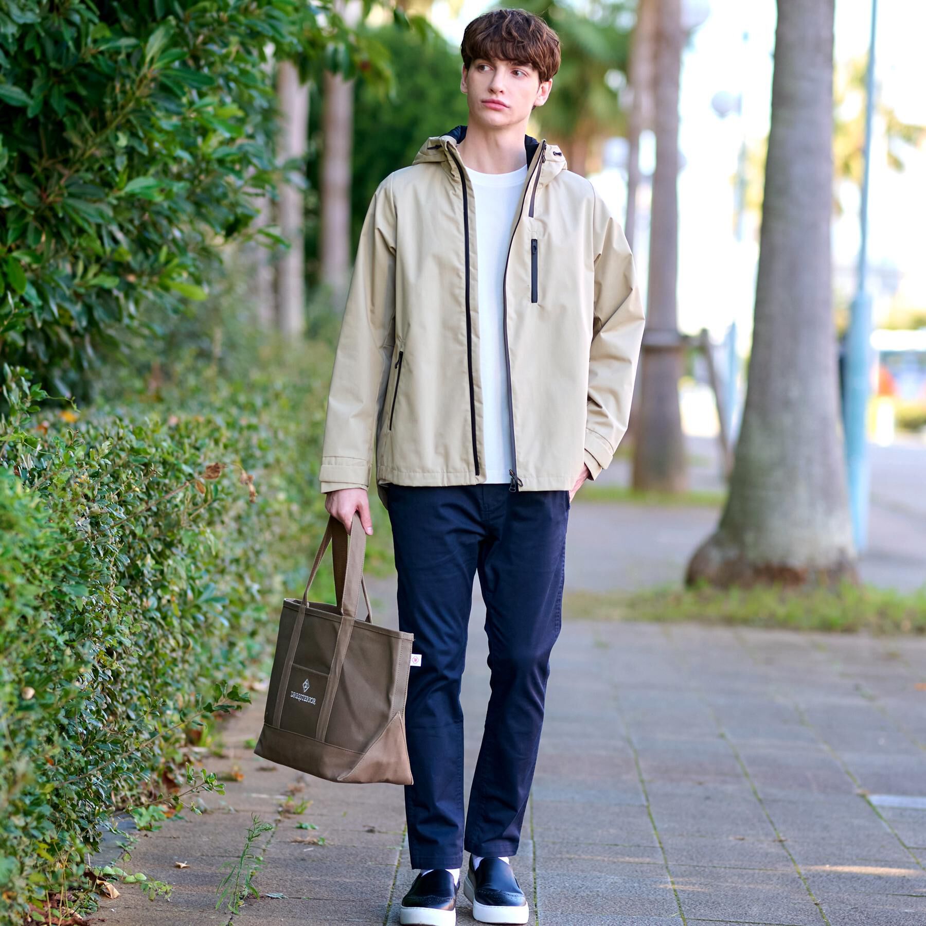 DRESSTERIOR「レインプルーフ シェルパーカ」|ブルゾン・スタジャン|