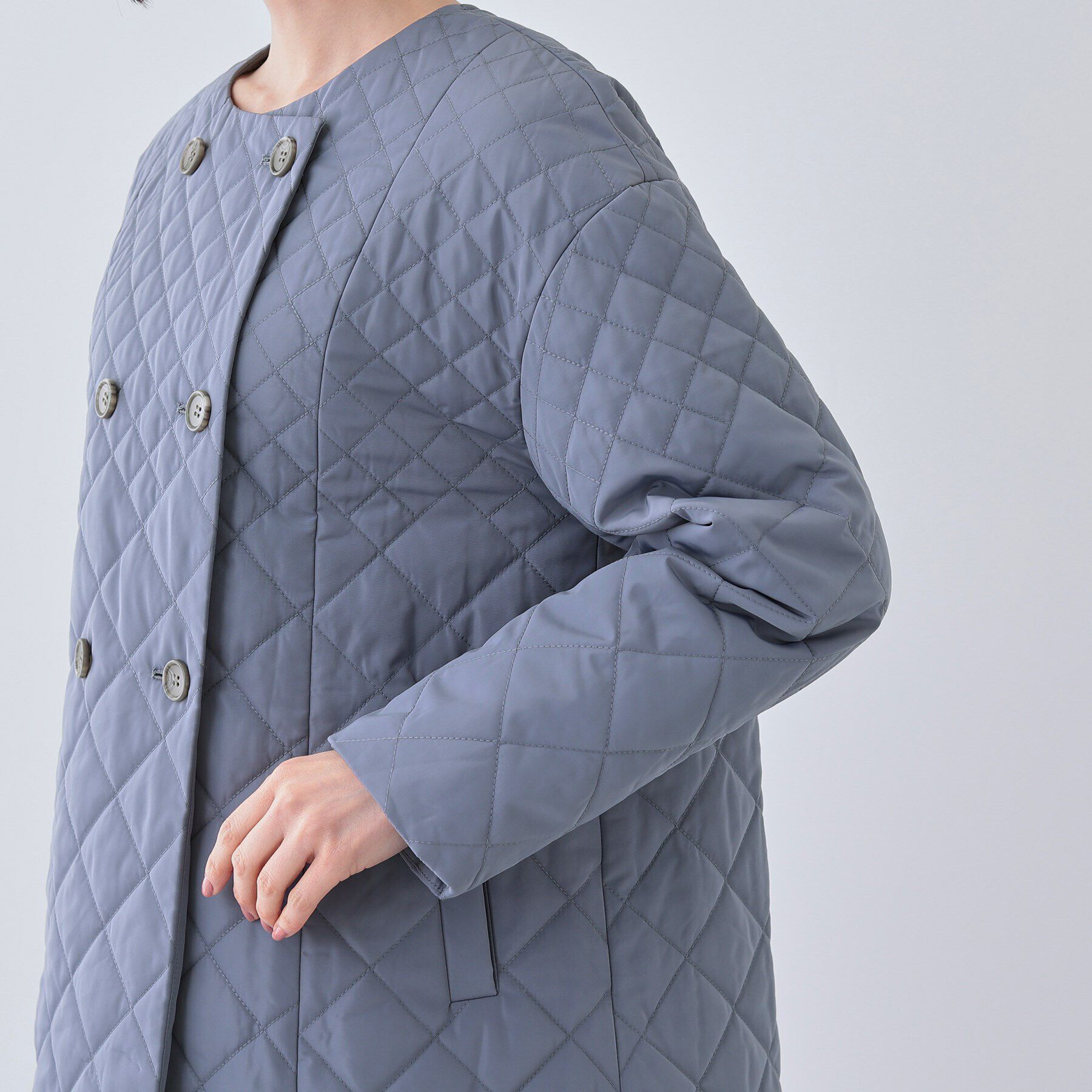 INDIVI「【撥水】グラデーションキルト トッパーコート」|ダウン|