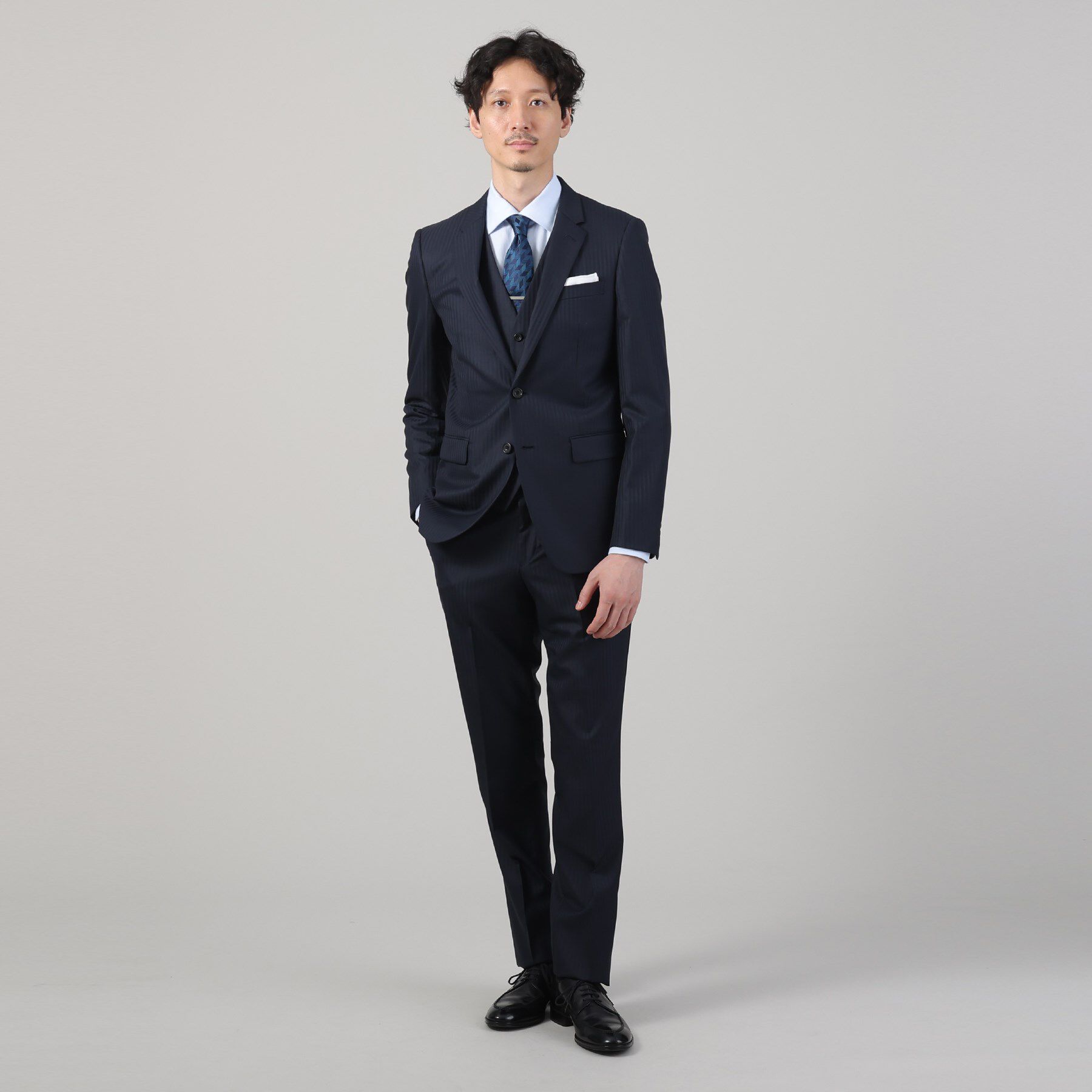 TAKEO KIKUCHI「【Sサイズ～】シャイニーヘリンボンストライプ ベスト」|スーツ|