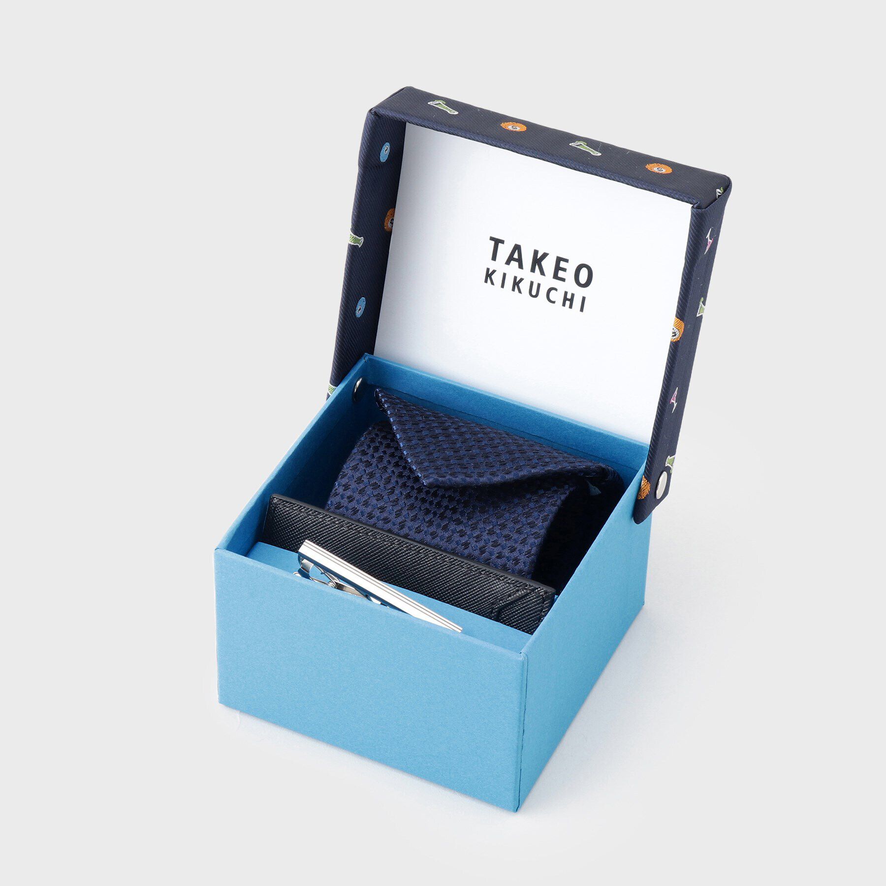 TAKEO KIKUCHI「【カラーBOXセット】ネクタイ＆タイバー＆単パスケース セット」|ネクタイ・蝶ネクタイ|
