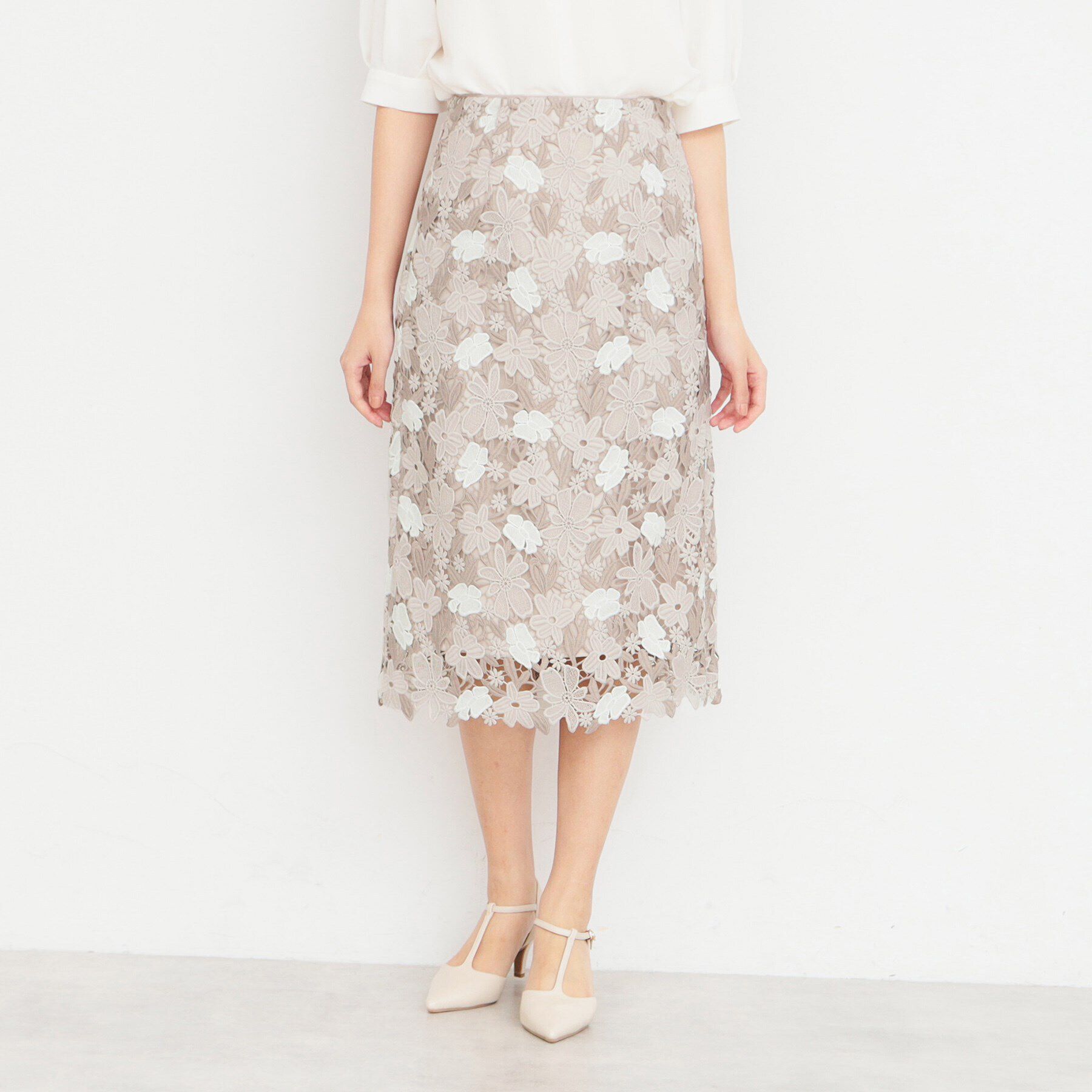 index「フラワーレースタイトスカート【洗濯機洗い可】」|スカート|グレージュ(150)
