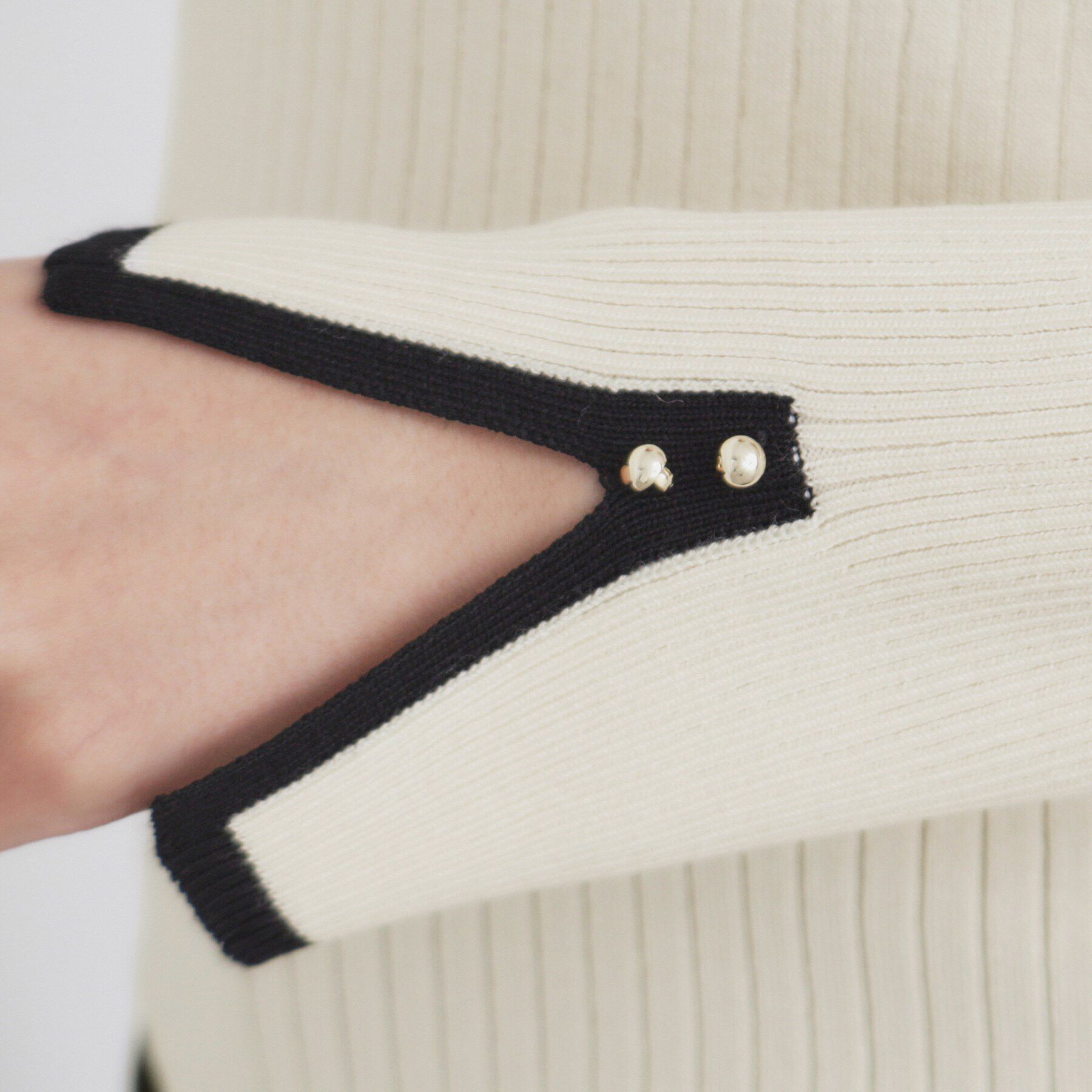 index「スリットスリーブバイカラーリブニット【洗濯機洗い可】」|ニット・セーター|