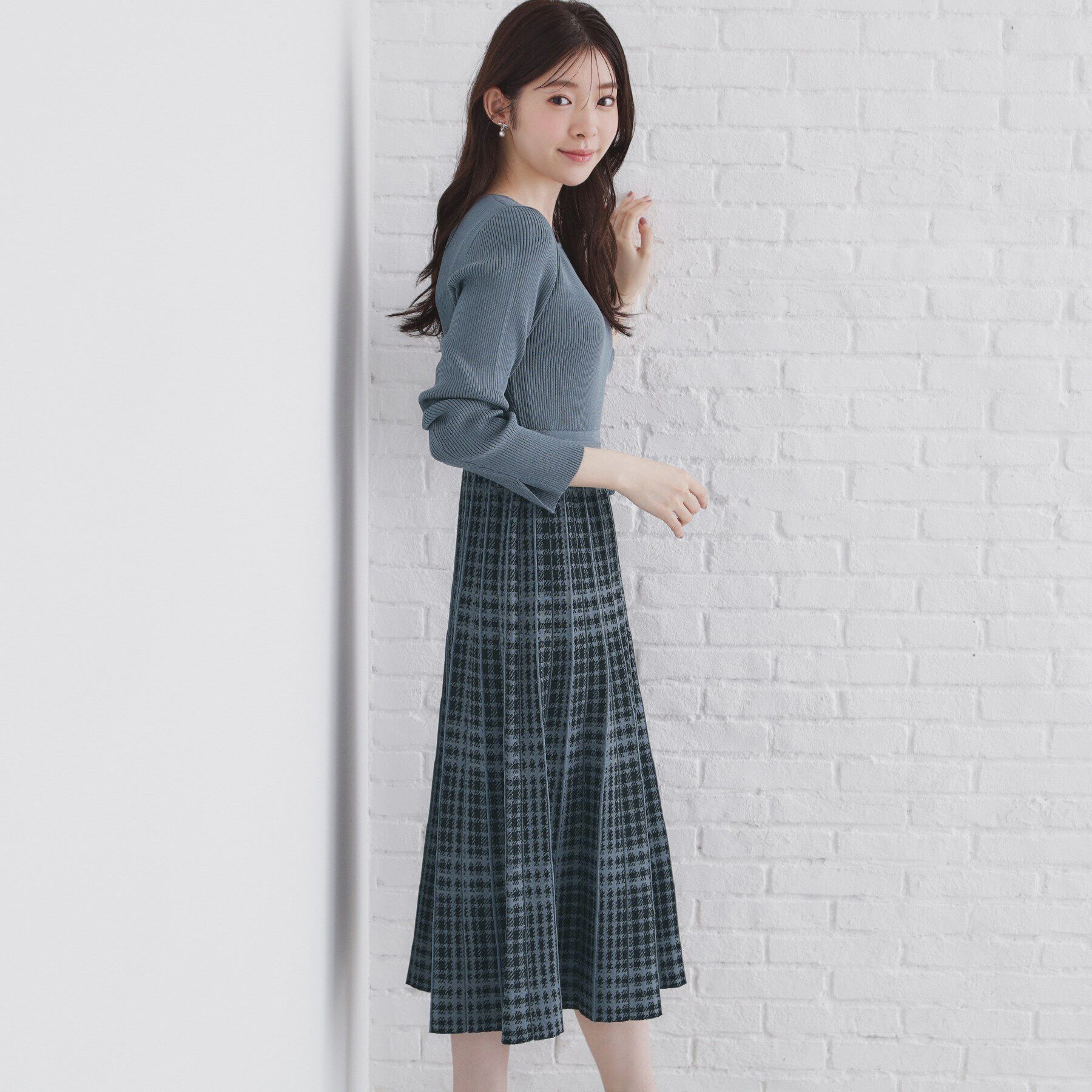 index「チェックプリーツ風ニットワンピース【洗濯機洗い可/抗ピル】」|ワンピース|ブルー(291)