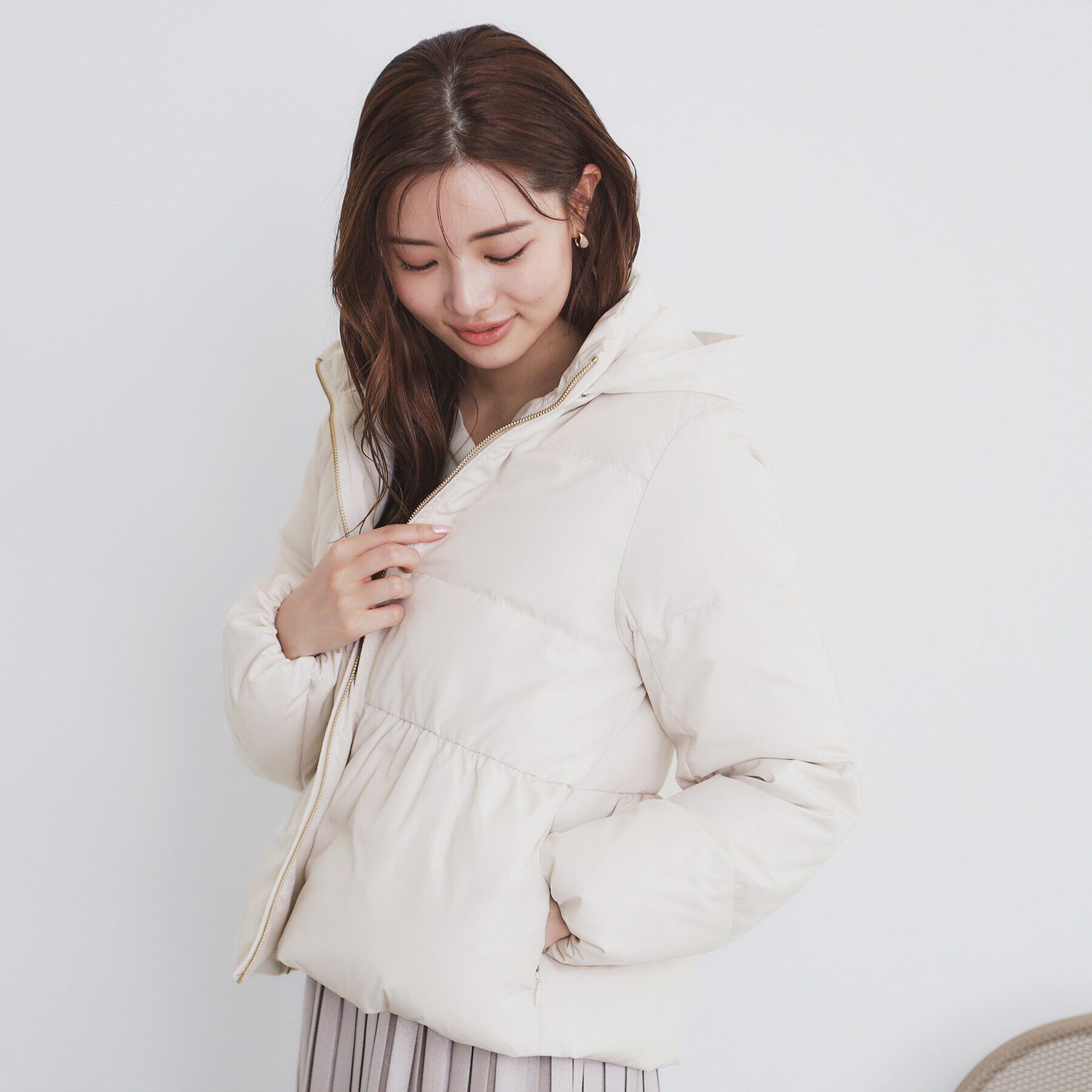 index「河田ダウン ライトペプラムコート【洗濯機洗い可/撥水/静電気防止裏地】」|ダウン|