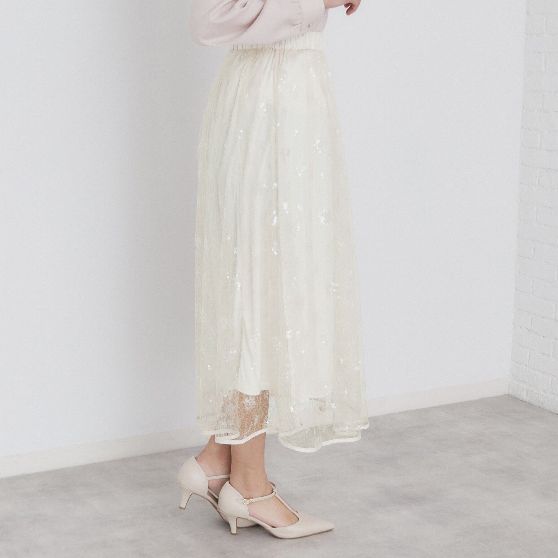 index「《美人百花掲載》スパンコールシアー刺繍スカート【洗濯機洗い可】」|スカート|