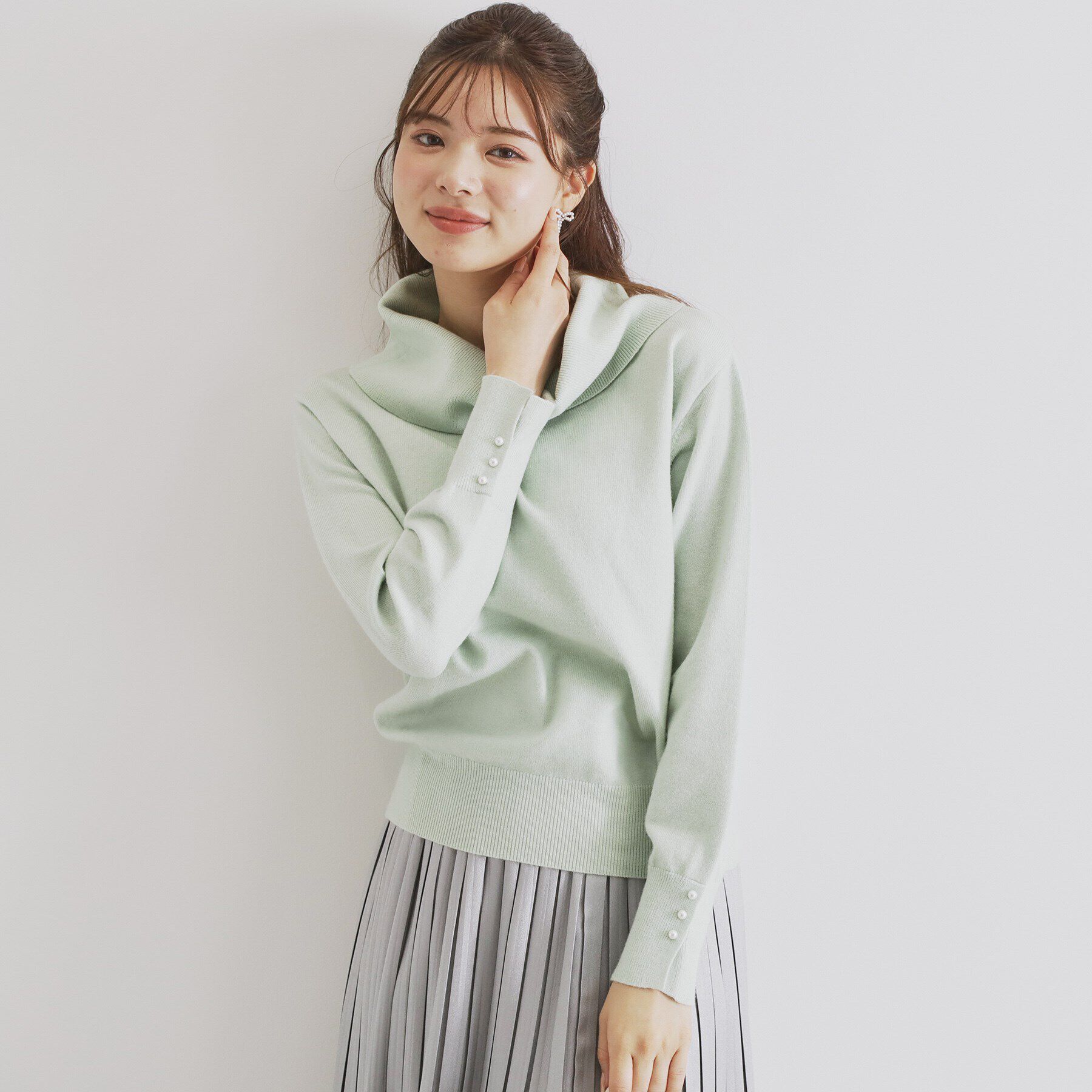 index「《8color/XS-LLsize》パール調ボタン付きオフタートルニット【洗濯機洗い可】」|ニット・セーター|ミントグリーン(82