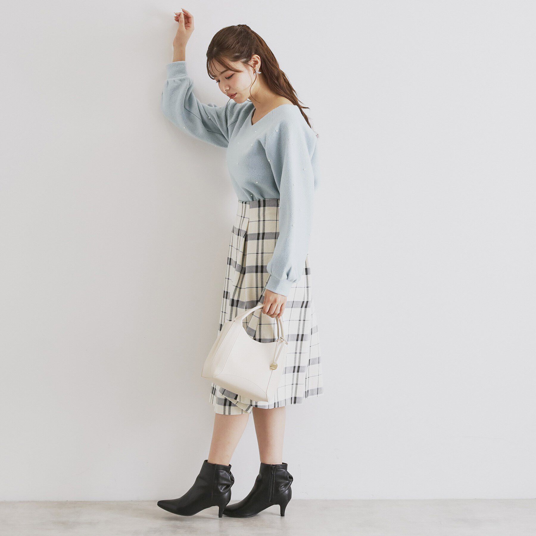 index「ツィード調起毛パールデザイントップス【洗濯機洗い可】」|Tシャツ・カットソー|