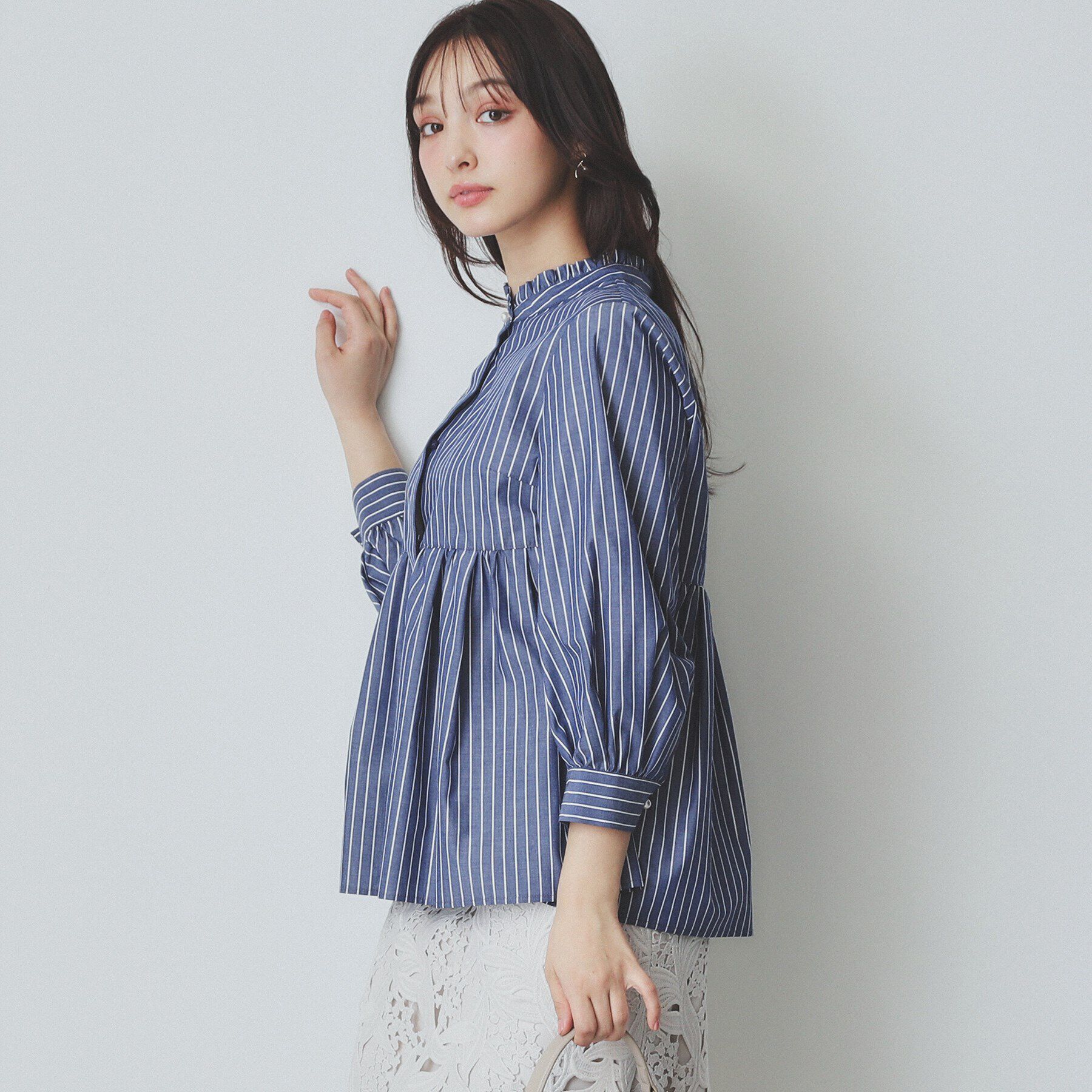 index「《6color》フリルバンドカラーペプラムブラウス【洗濯機洗い可/イージーアイロン/防シワ】」|シャツ・ブラウス|