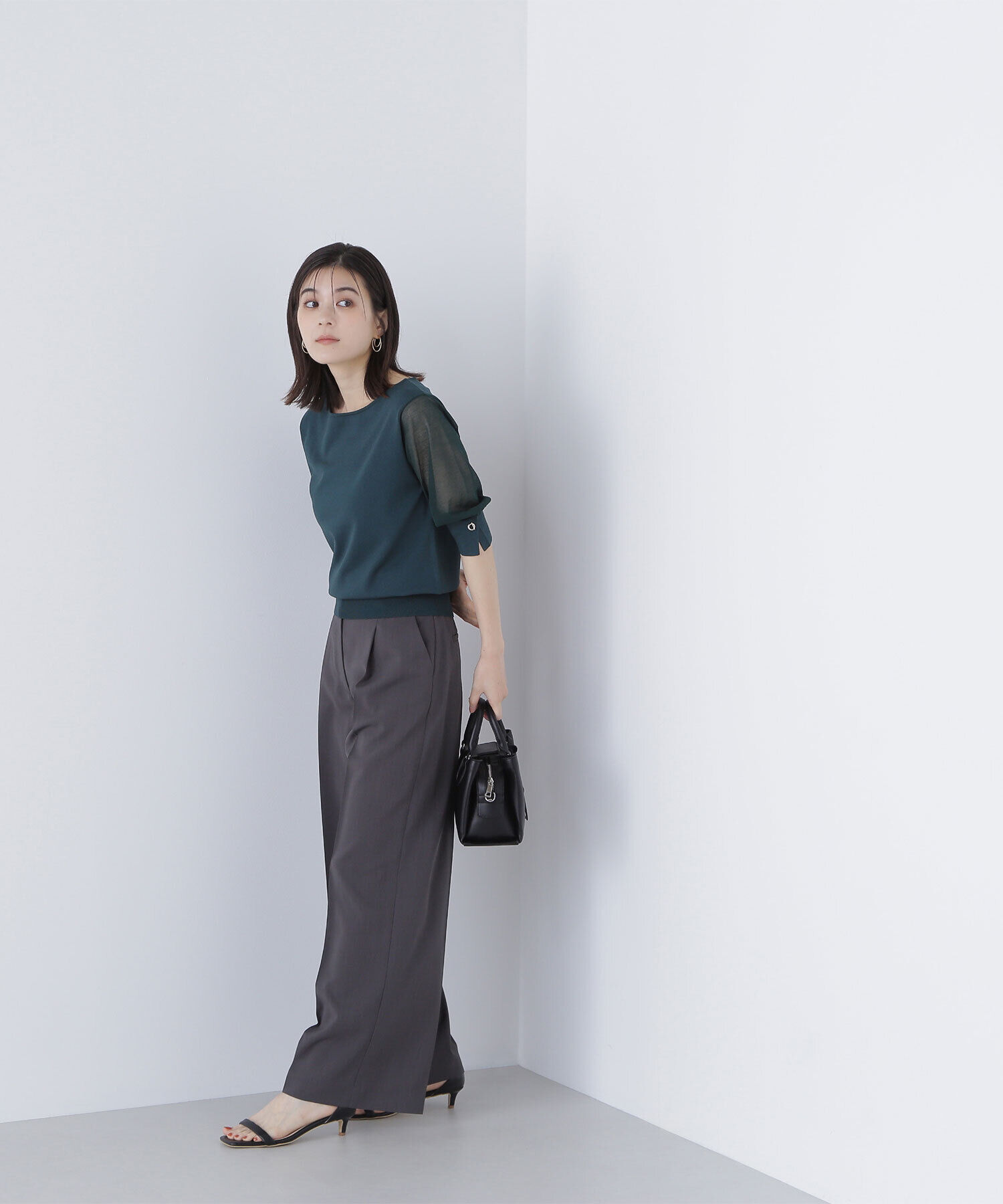  「シアースリーブハトメカフスニット」|ニット・セーター|