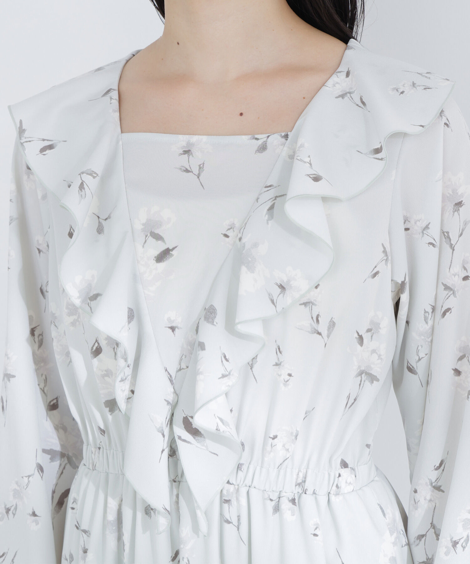  「ラッフルフラワープリントワンピース」|ワンピース|