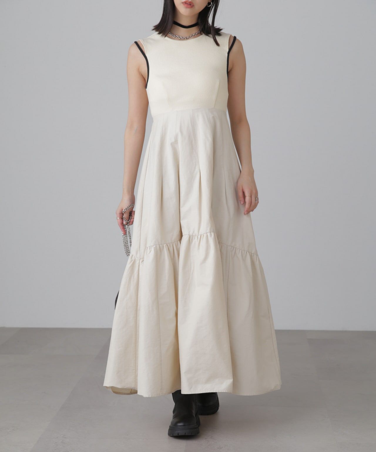  「ドッキングアウトカットフレアワンピース」|ワンピース|オフ&times;オフ