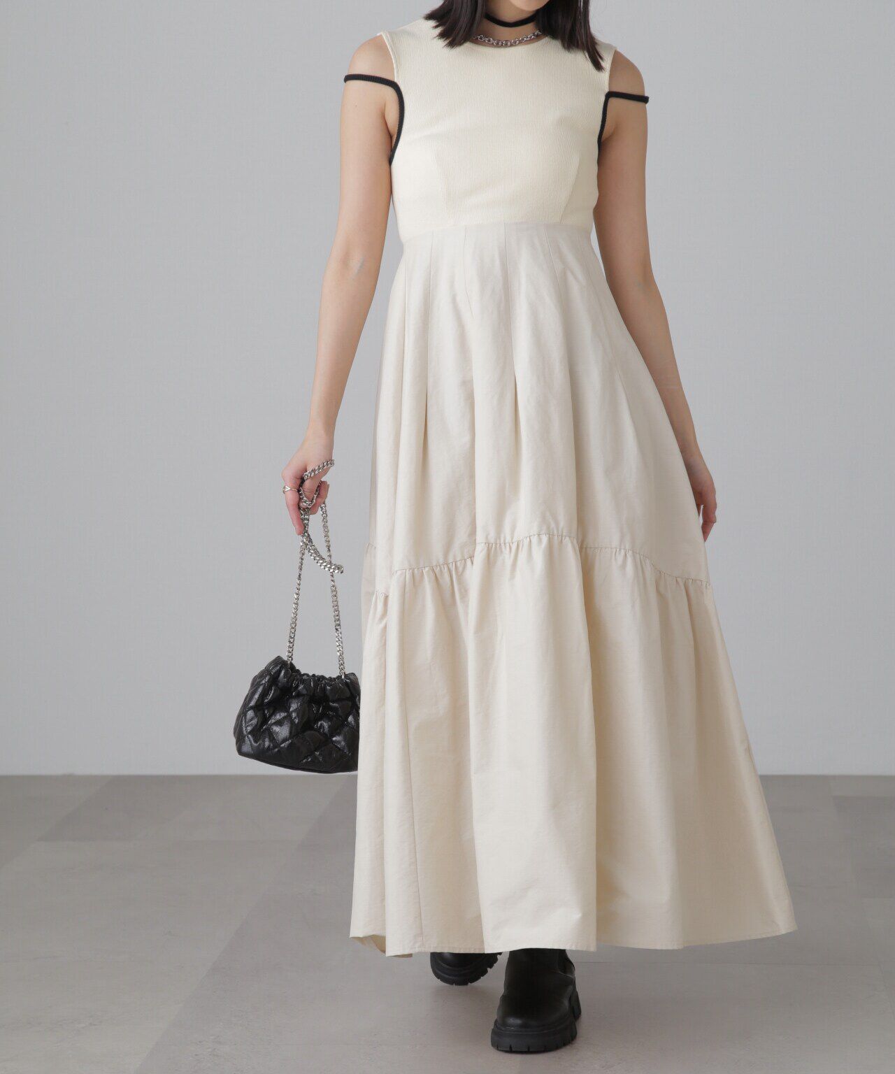  「ドッキングアウトカットフレアワンピース」|ワンピース|