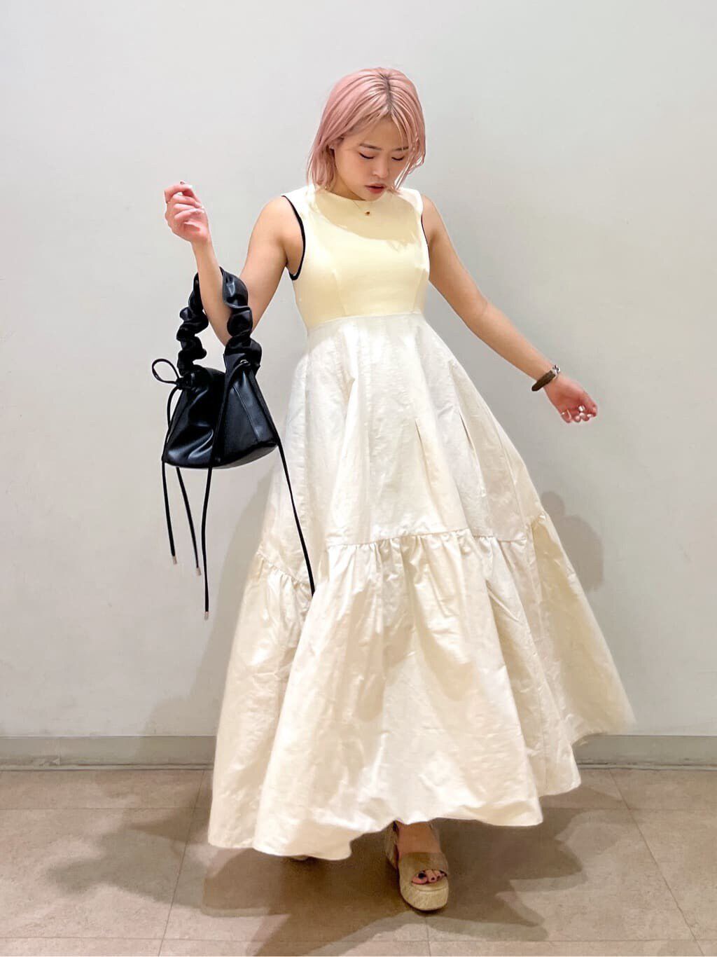  「ドッキングアウトカットフレアワンピース」|ワンピース|