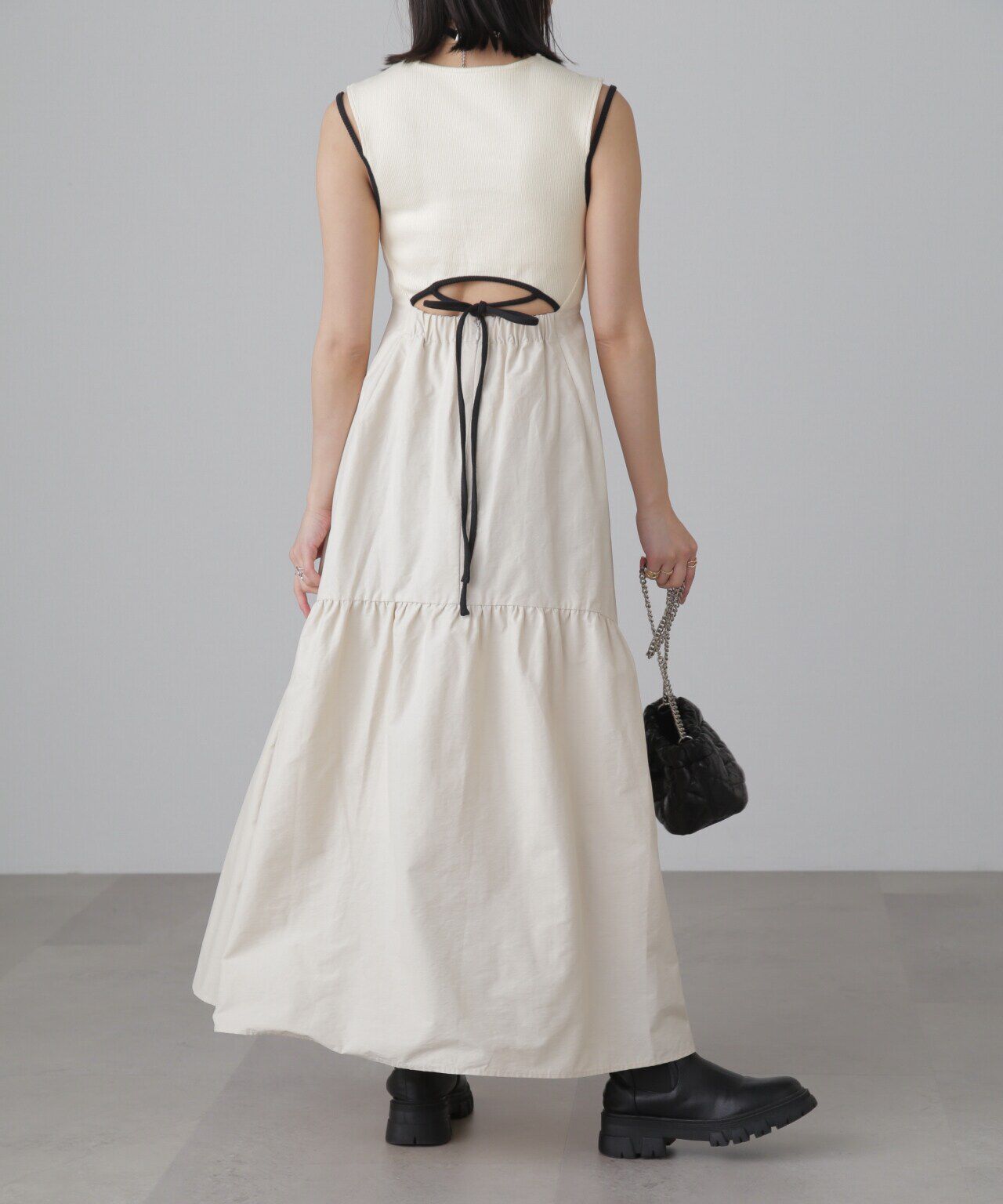  「ドッキングアウトカットフレアワンピース」|ワンピース|