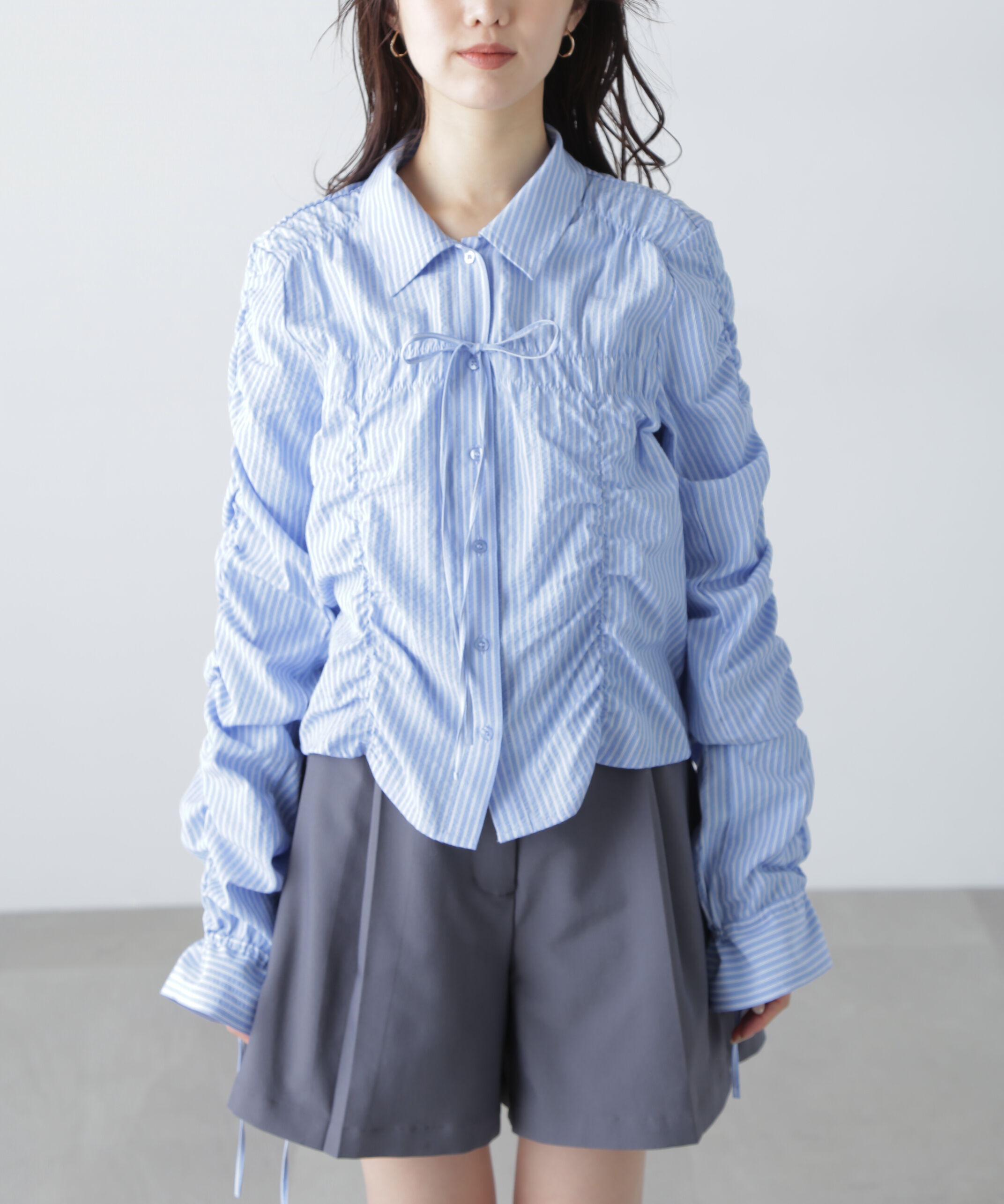  「シャーリングストライプシャツ」|シャツ・ブラウス|