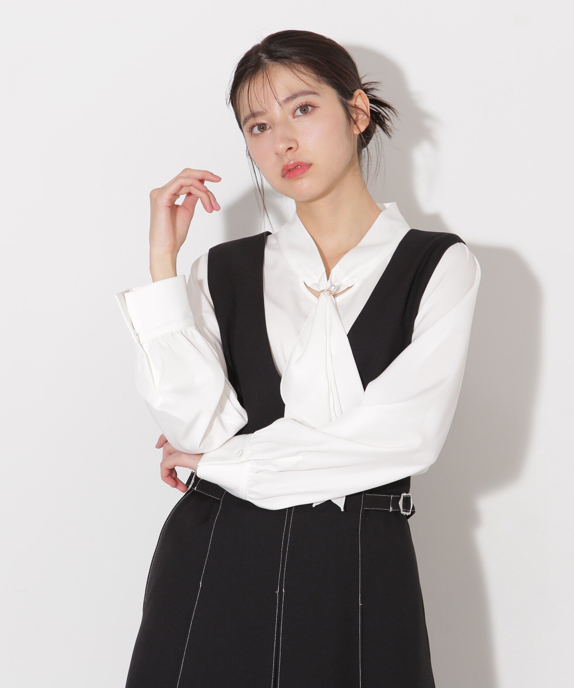  「ラッフルボウタイブラウス」|シャツ・ブラウス|