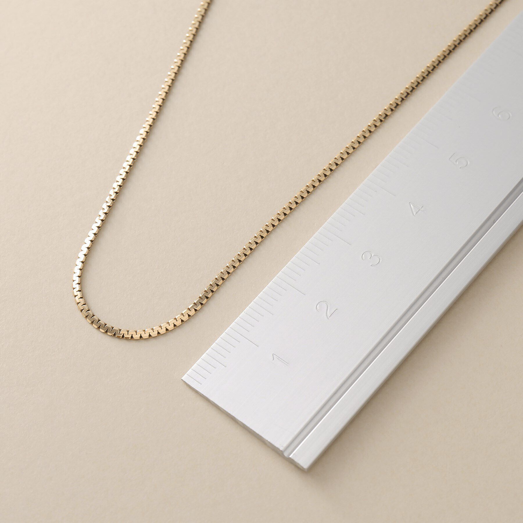 COCOSHNIK「K10ベネチアンフラットチェーン チョーカー」|ネックレス|