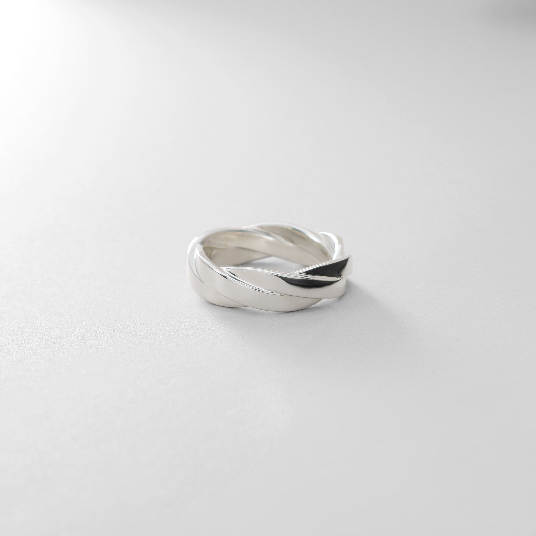 COCOSHNIK ONKITSCH「シルバー フラットブレイドリング」|リング|シルバー(600)