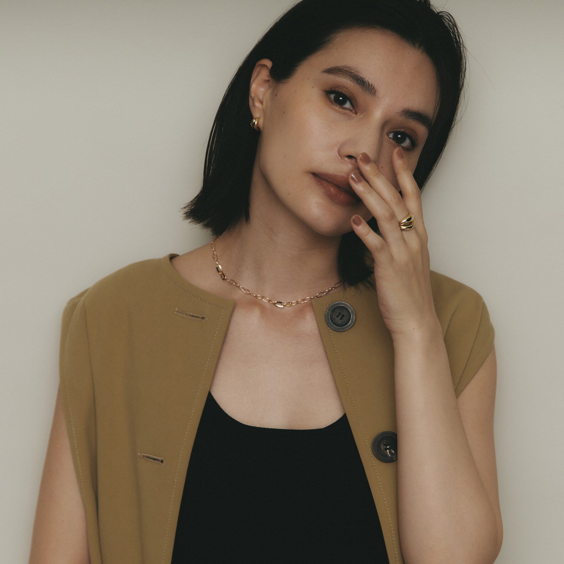 COCOSHNIK「K10PCフラットアズキステーション ネックレス」|ネックレス|