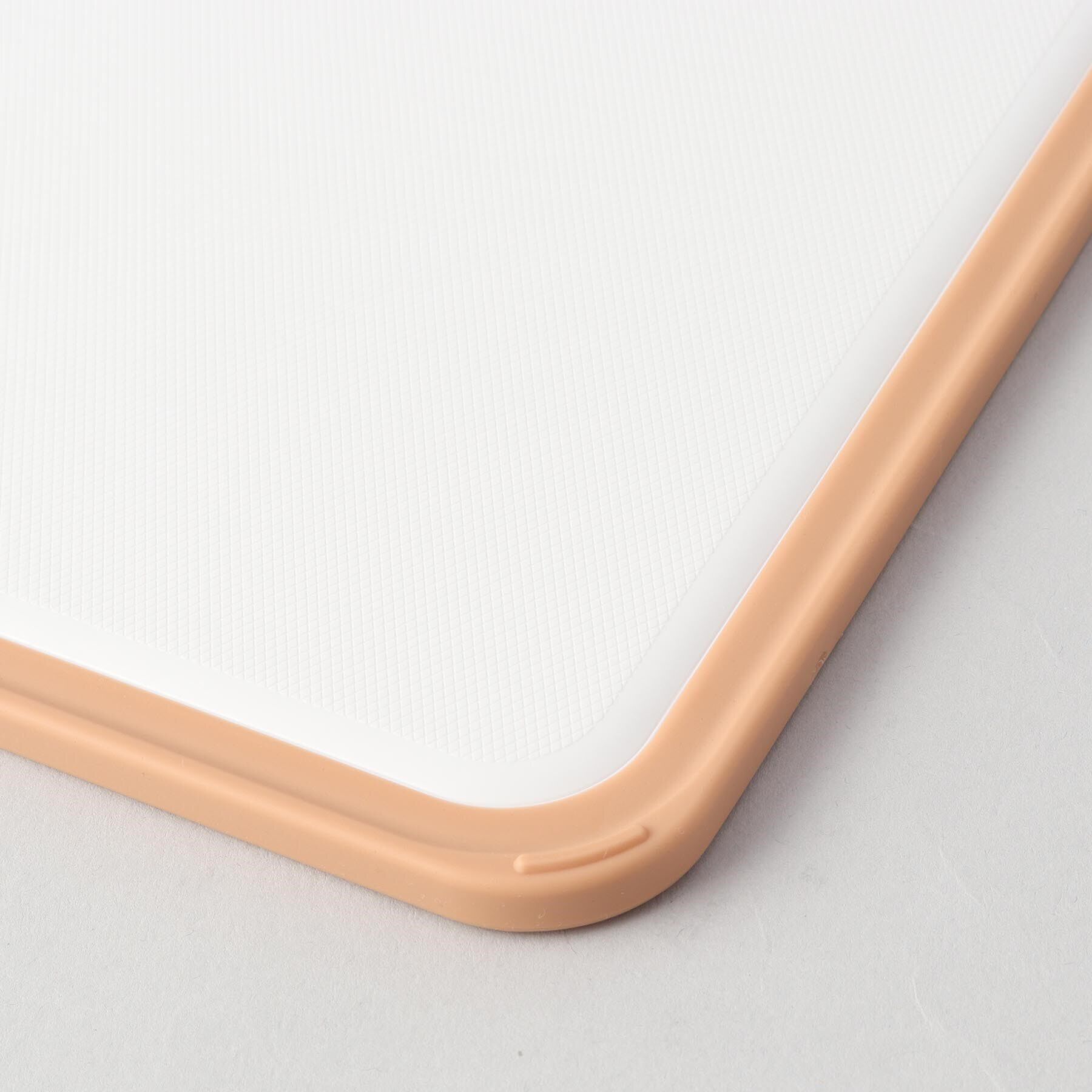 212 KITCHEN STORE「◆軽量・抗菌まな板 AIR ピンク ＜365methods　365メソッド＞」|食器・キッチングッズ|