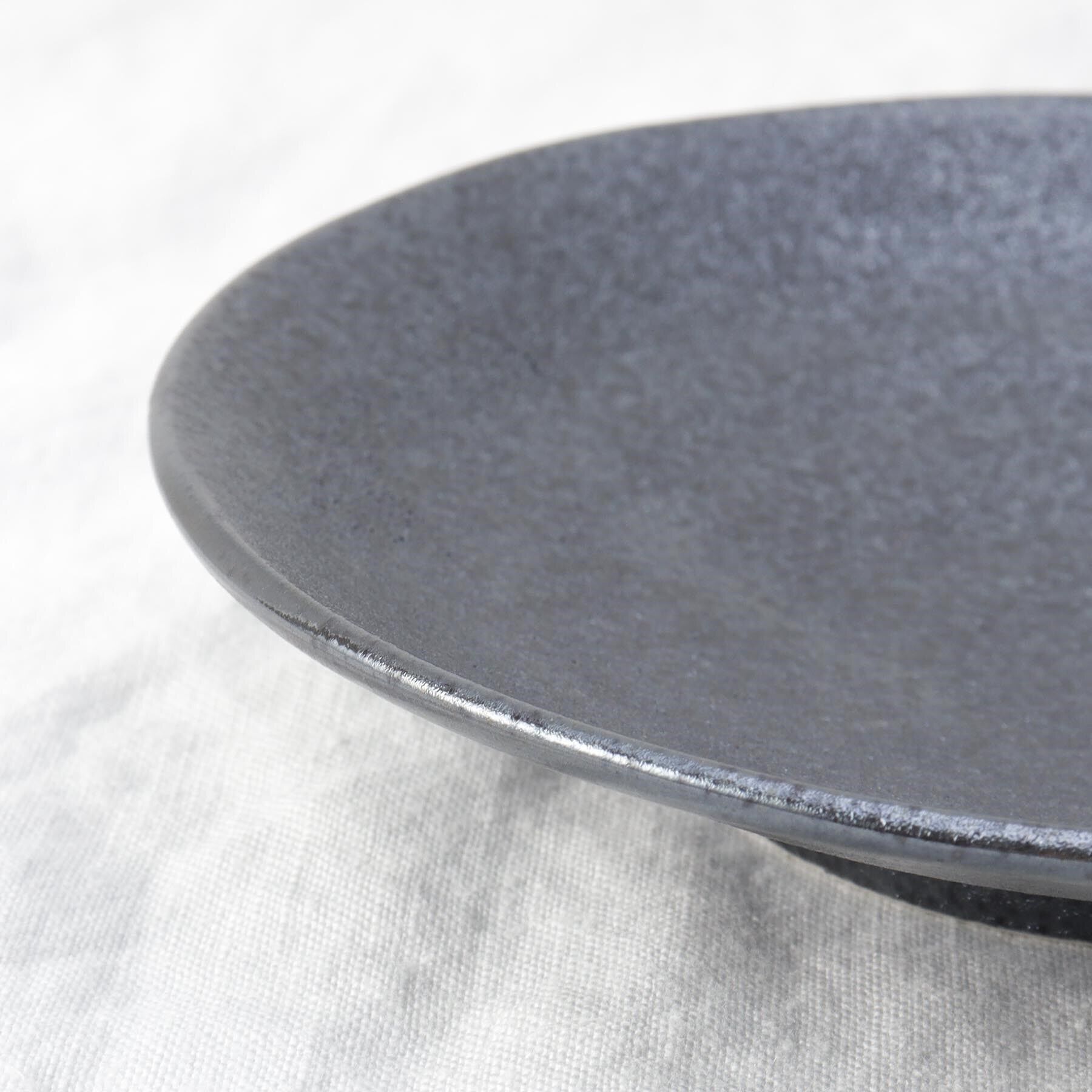 212 KITCHEN STORE「煌 超軽量 和皿 BK」|食器・キッチングッズ|