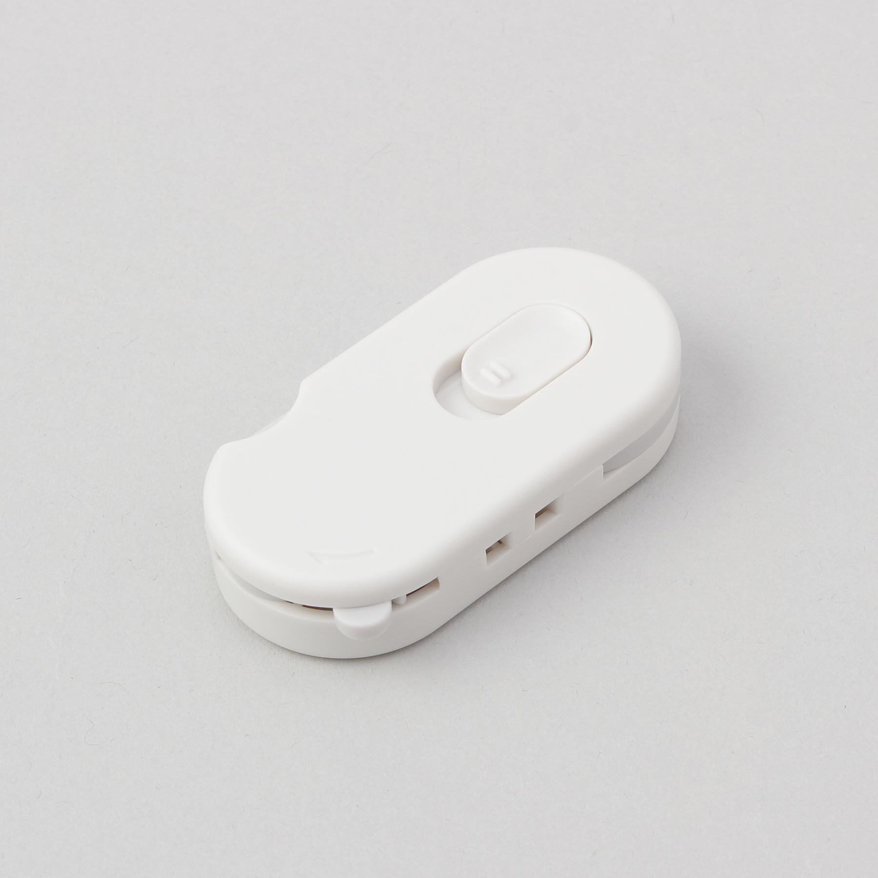 212 KITCHEN STORE「多機能ダンボールカッター 開梱用アケトル WH」|その他|その他