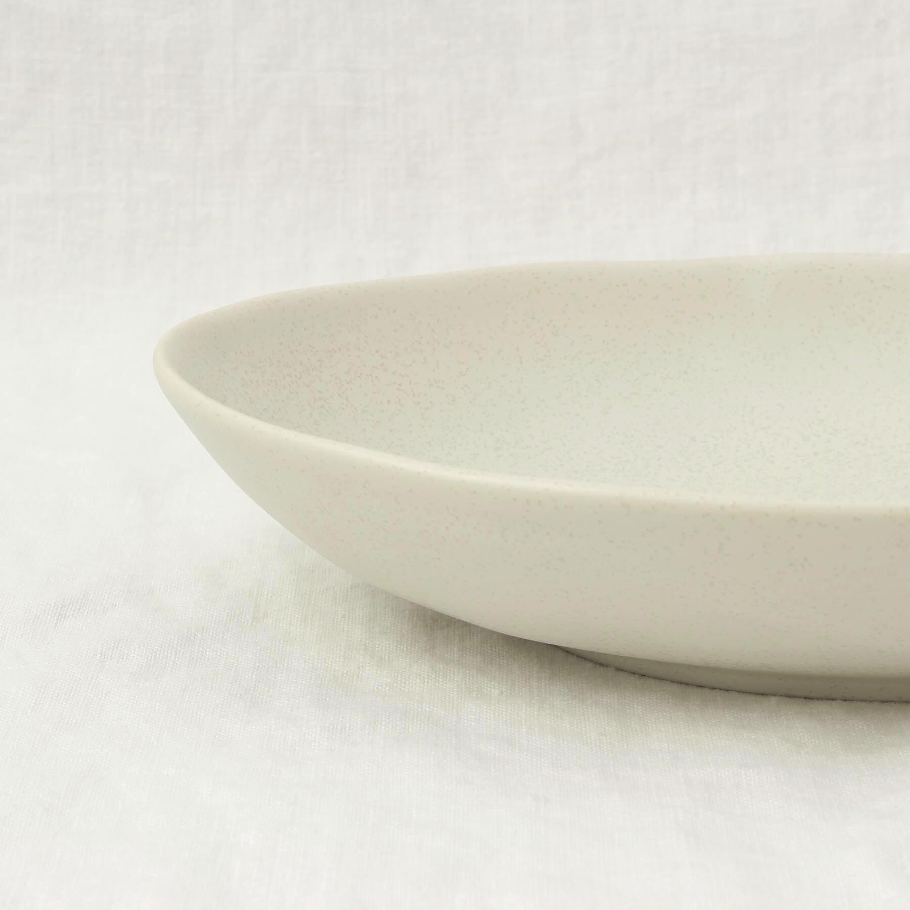 212 KITCHEN STORE「オーバル皿 マットホワイト」|食器・キッチングッズ|