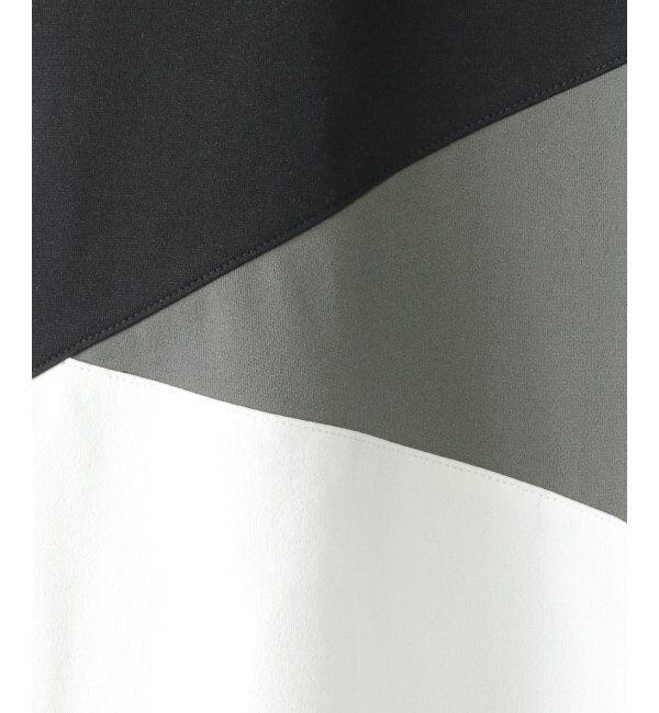 ikka kids「【親子おそろい】マルチファンクション斜め切り替えTシャツ（120~160cm）」|Tシャツ・カットソー|