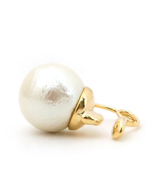 colleca la「【8mm】ループフィット・コットンパールイヤリング」|イヤリング|